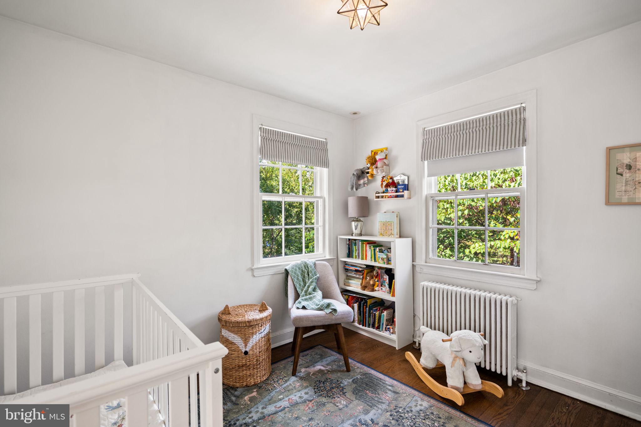 CRESTVIEW - Residential