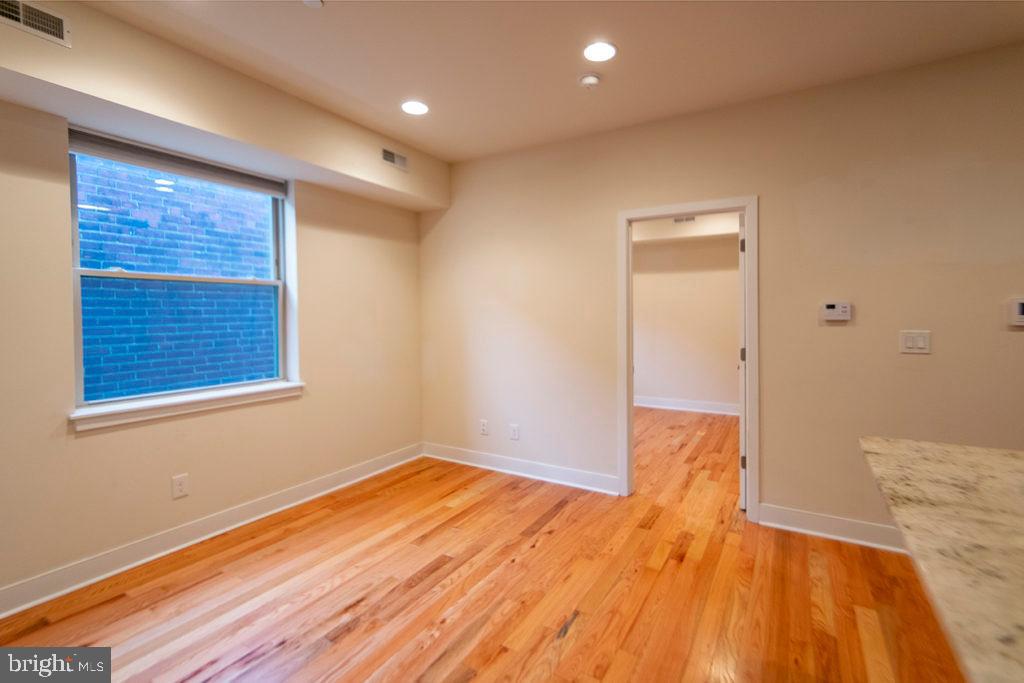 1242 POINT BREEZE AVENUE UNIT 303