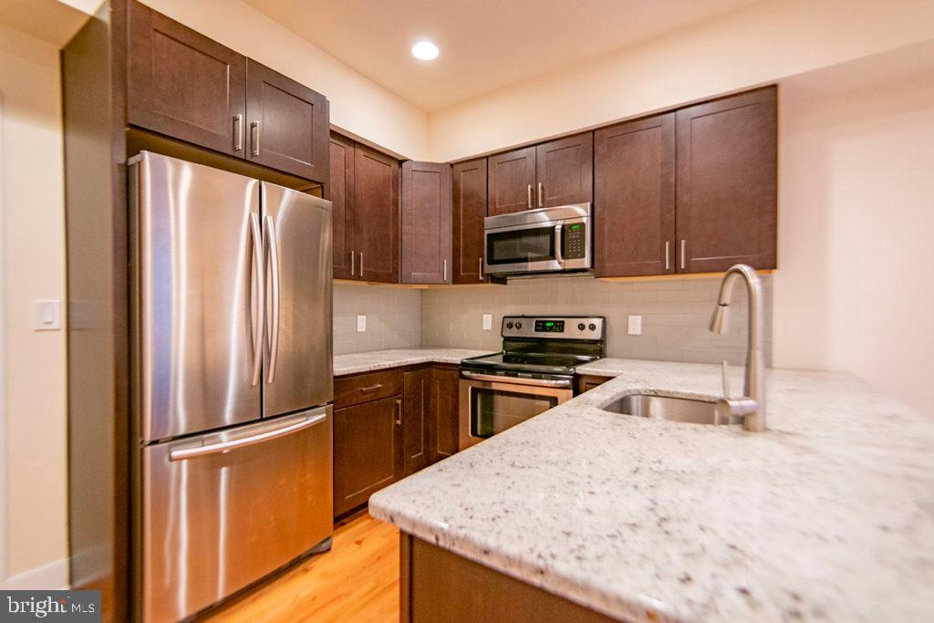 1242 POINT BREEZE AVENUE UNIT 303