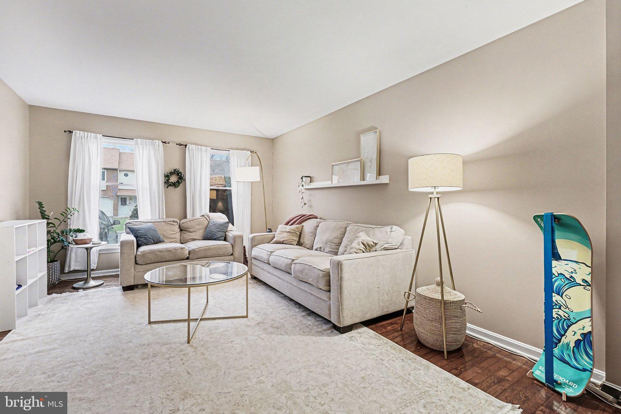 RIDGE COURT - Residential