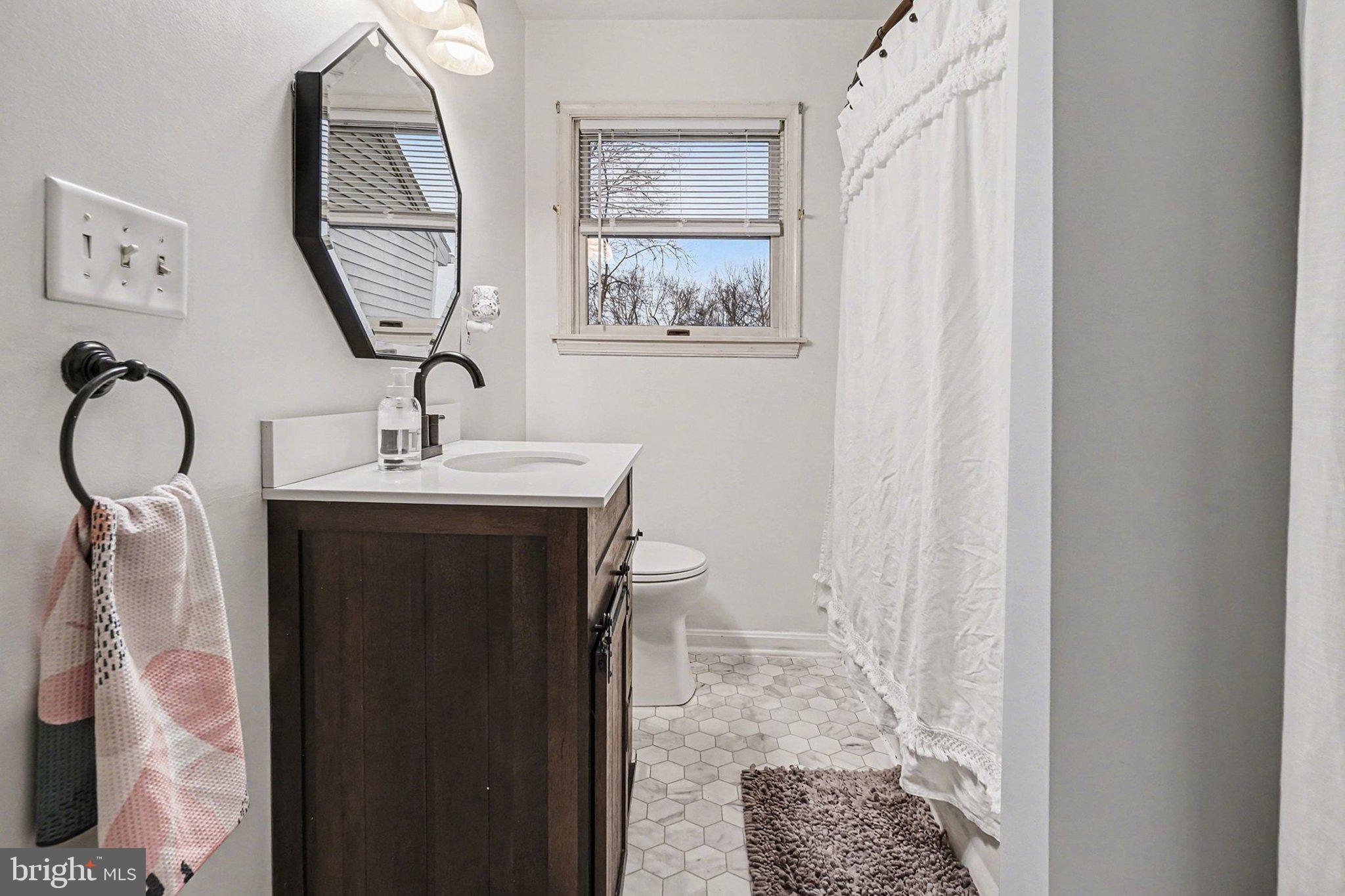 RIDGE COURT - Residential