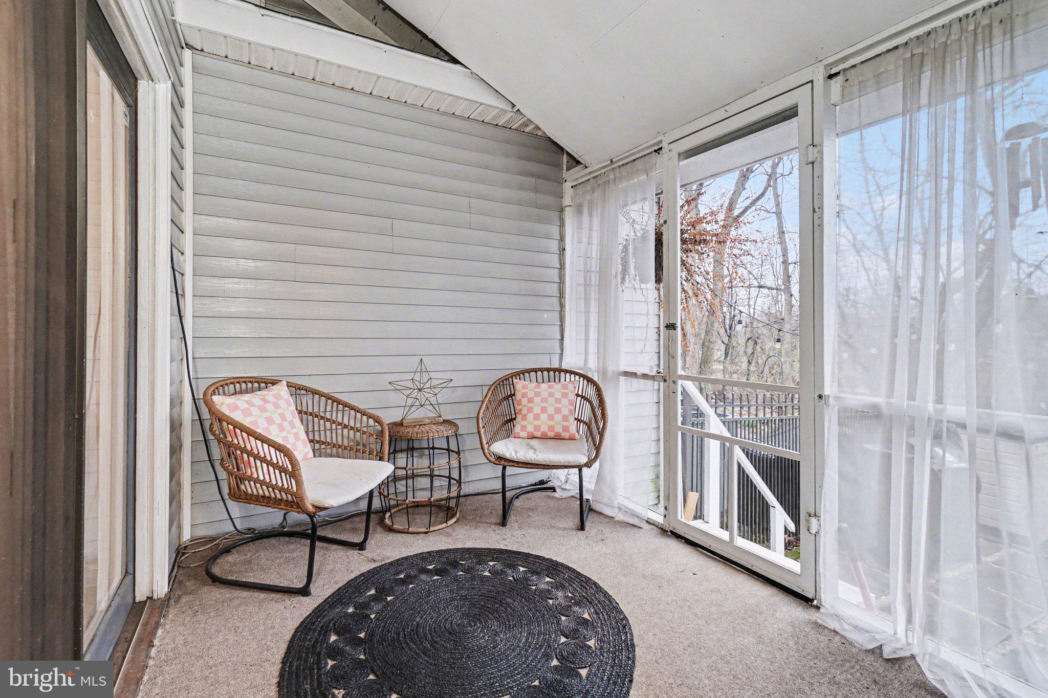 RIDGE COURT - Residential