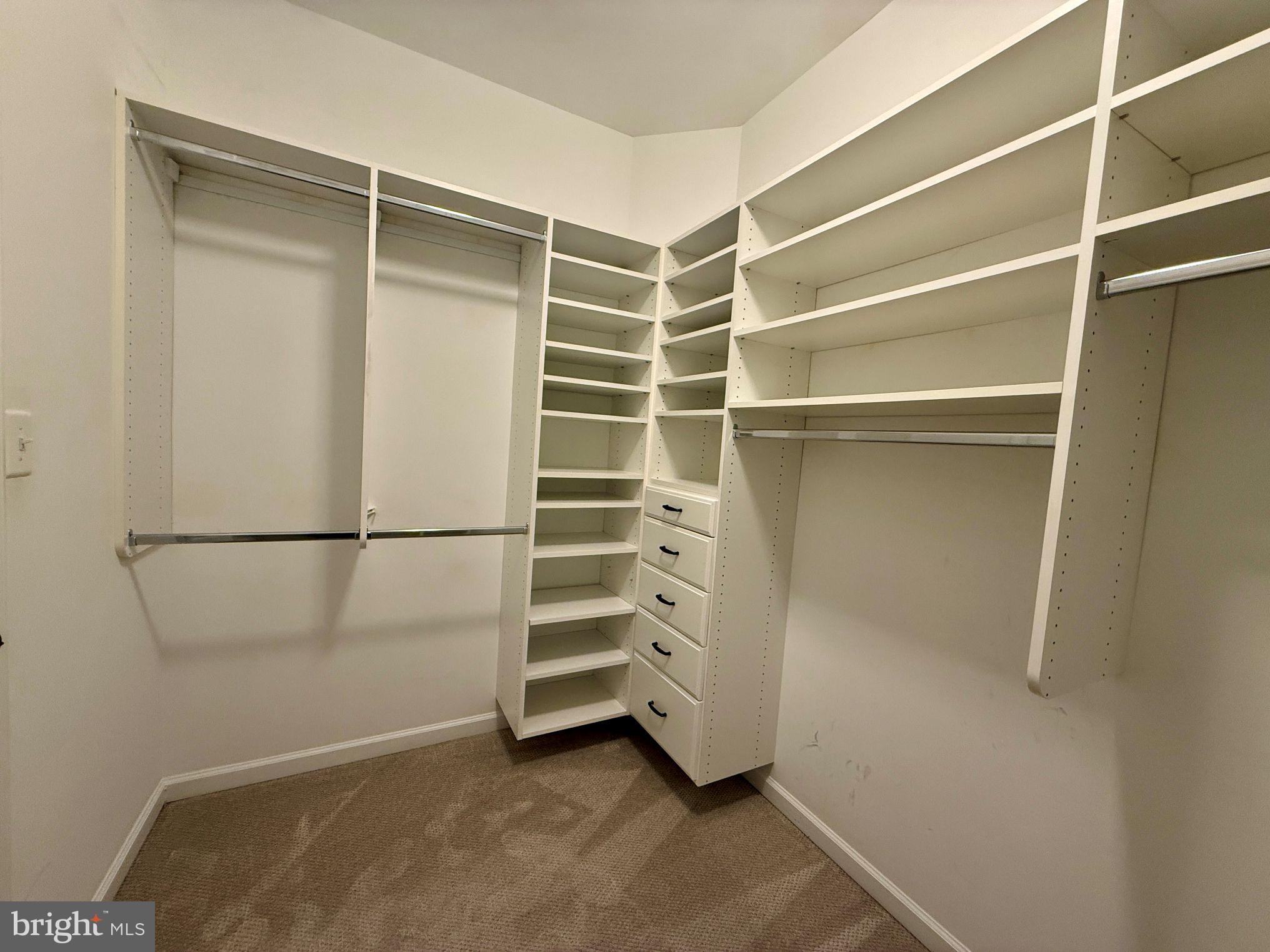 9431 BALLARD GREEN DRIVE