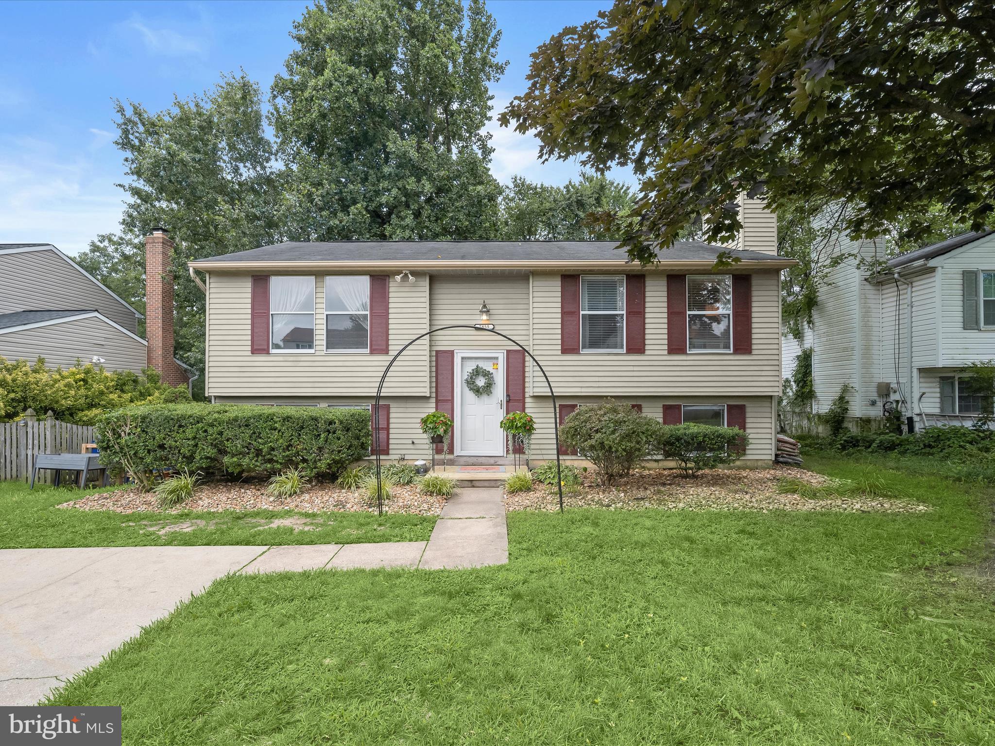 Spacious three-bedroom, two-full-bath split-level home showcases thoughtful updates throughout, including fresh paint, 2015 HVAC, LVP flooring, upgraded kitchen, gas conversion, fencing, dimmable recessed lighting, and more. A bright living room flows seamlessly into an updated kitchen featuring granite countertops, cabinets with under cabinet lighting, new dishwasher, and a dining area with access to the expansive deck, perfect for indoor-outdoor entertaining. Both main-level bedrooms highlight stylish accent molding, complemented by an updated hall bathroom that completes the level. The lower level offers a welcoming family room with a classic brick fireplace, a third bedroom, full bathroom, large storage room, and convenient walkout to the backyard. Enjoy outdoor living on the generous deck and in the fully fenced yard, ideal for relaxing or hosting gatherings. Additional updates include GFCI outlets, new disposal, and refreshed landscaping. Enjoy the freedom of no HOA while still benefiting from proximity to Columbia Association–maintained amenities, just across Route 108 from the Kendall Ridge Loop with walking and biking trails. Nearby shopping, dining, entertainment, and major commuter routes for easy access to everything you need.