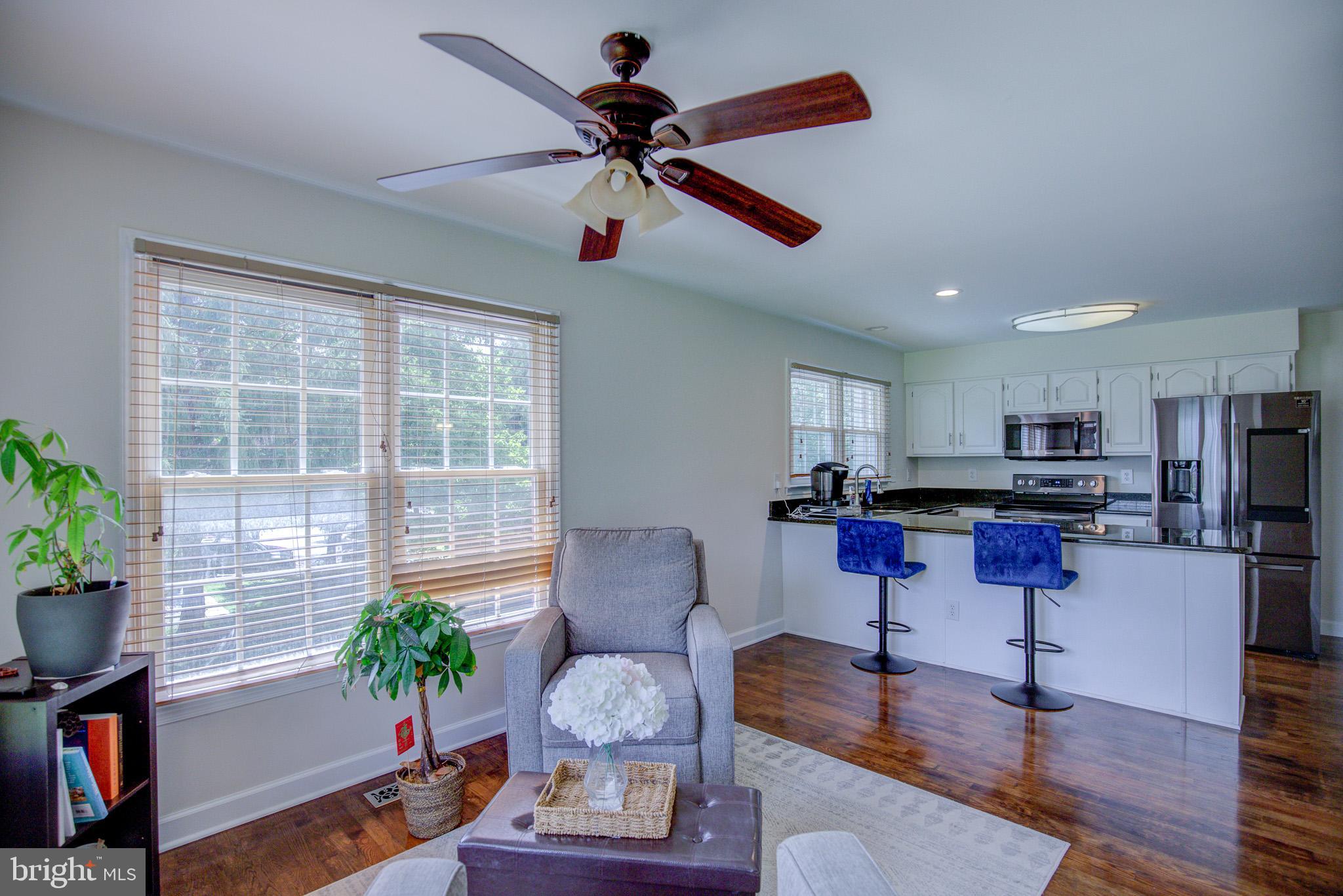 THE REACH - Residential