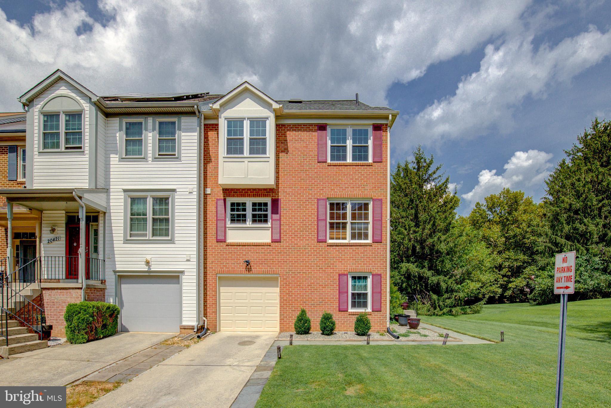 THE REACH - Residential