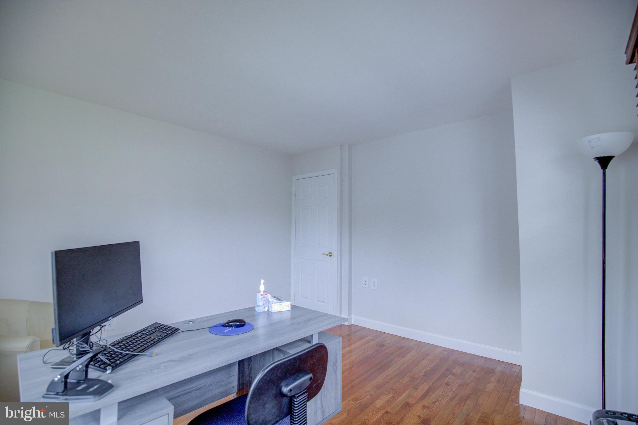 THE REACH - Residential