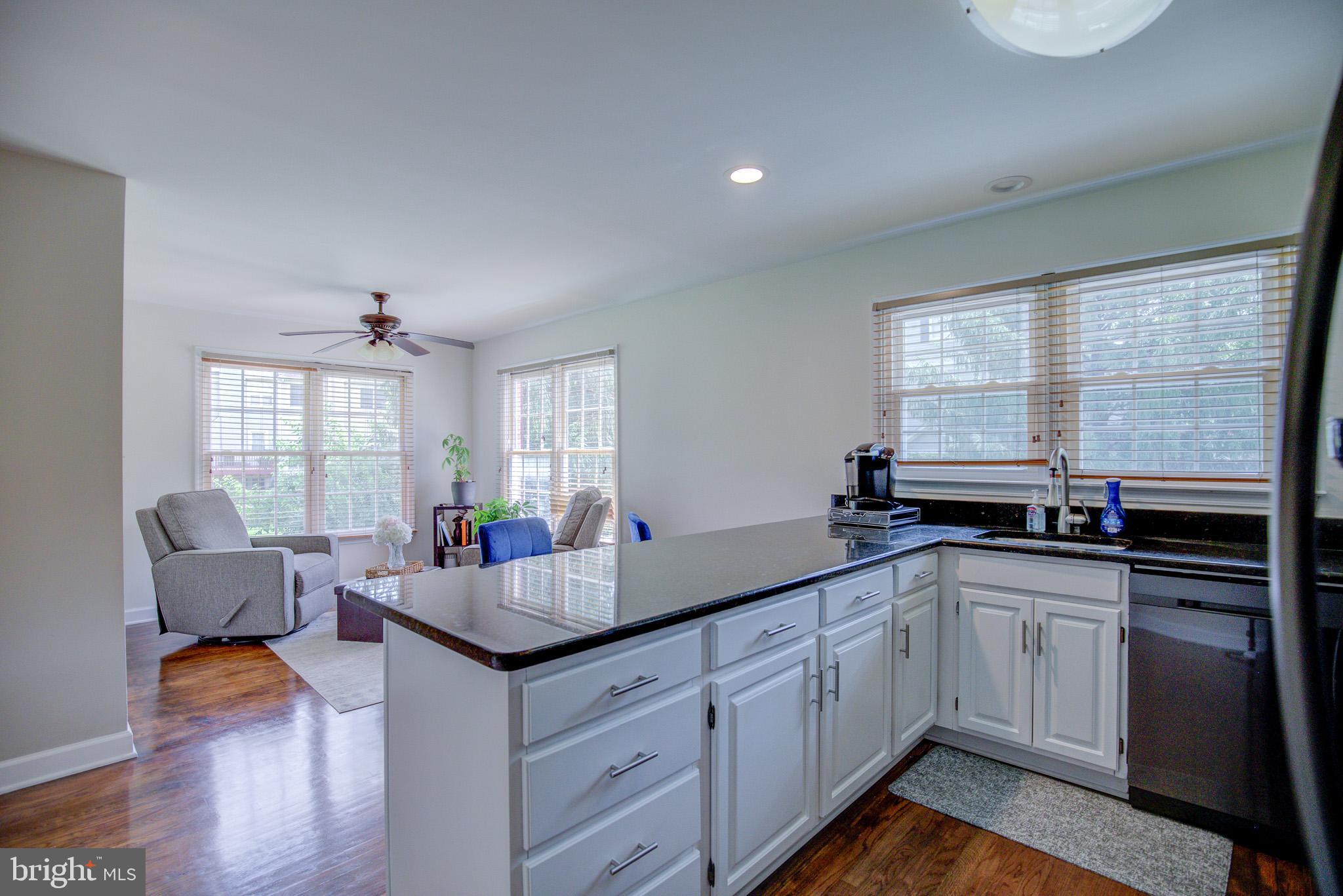 THE REACH - Residential