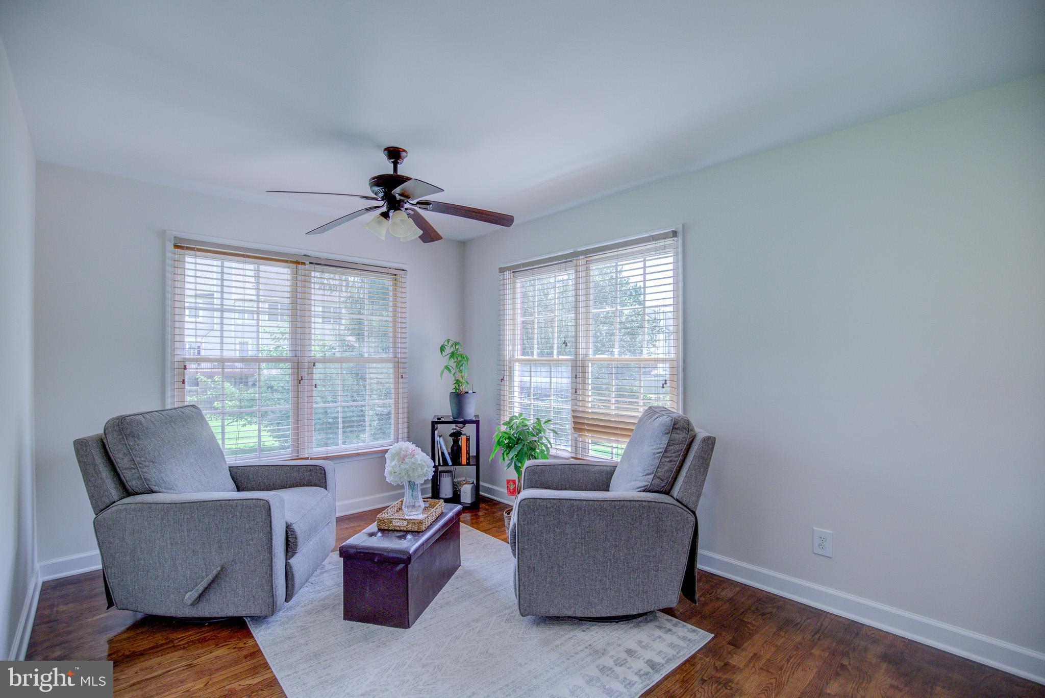 THE REACH - Residential