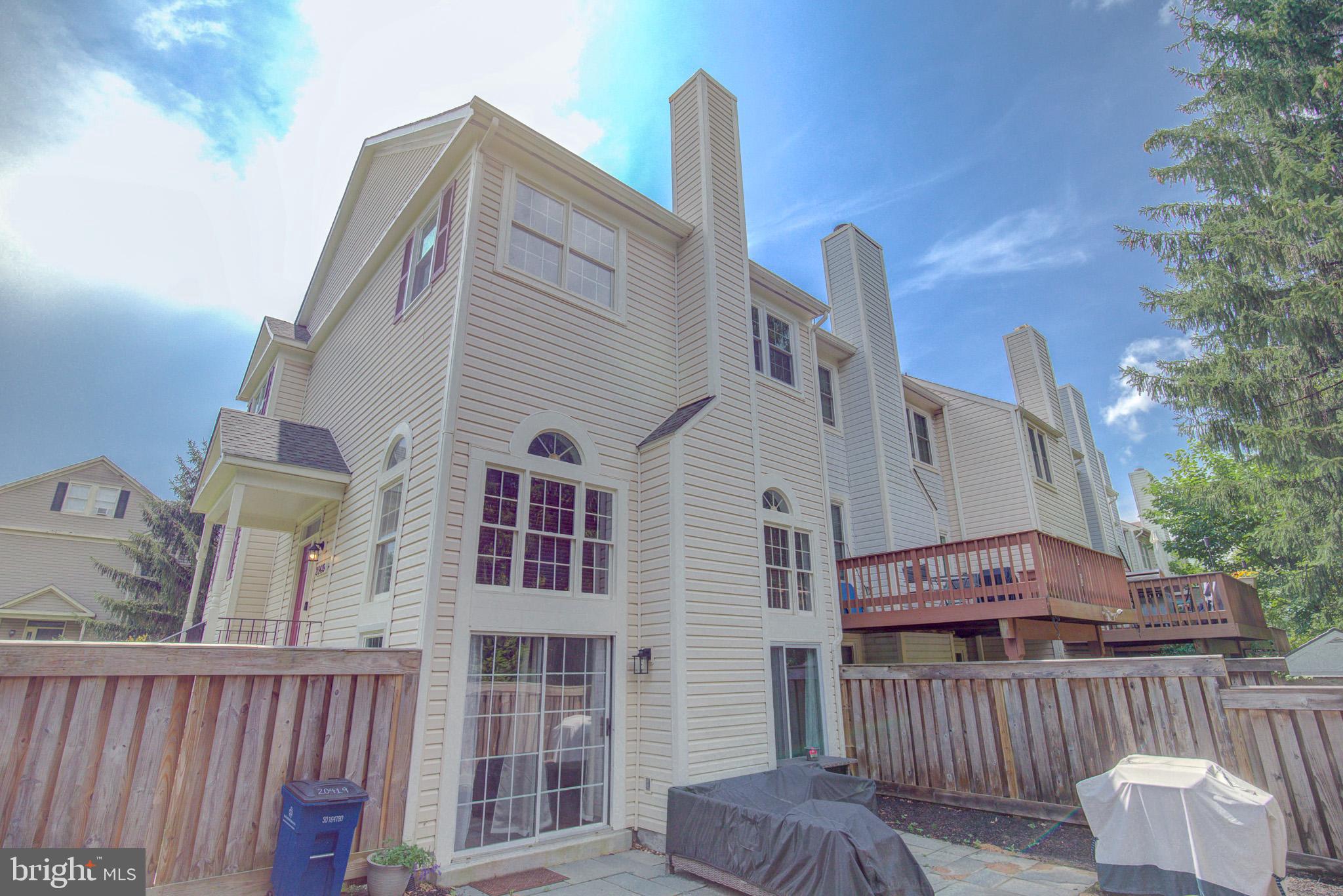 THE REACH - Residential