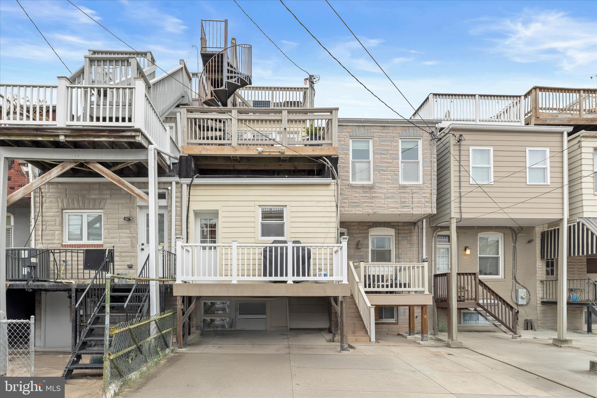 CANTON - Residential