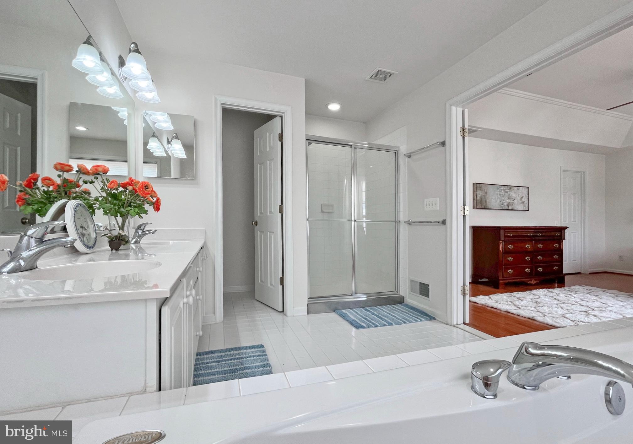 WESTMARKET - Residential