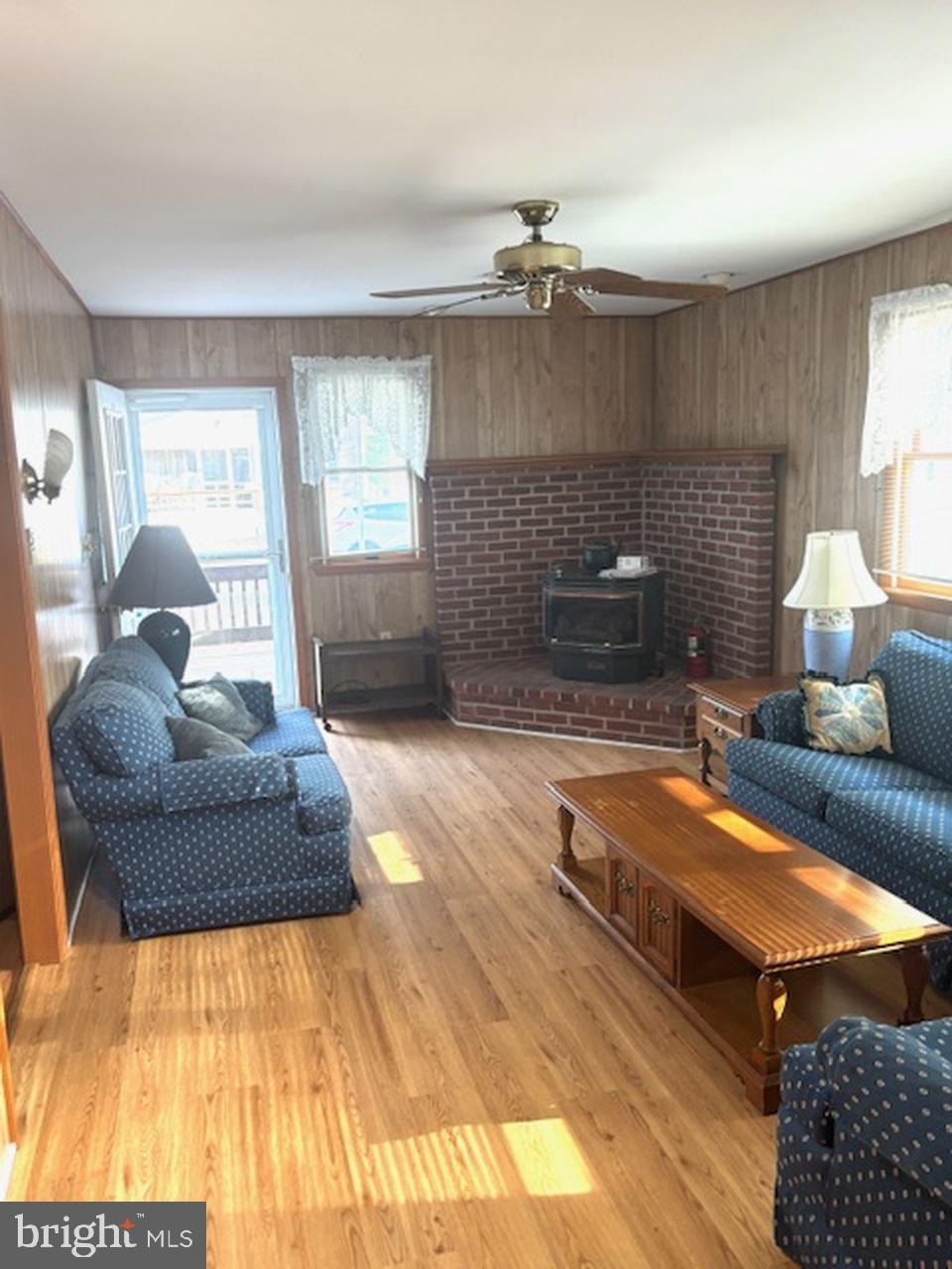 WEST BAY PARK - Residential