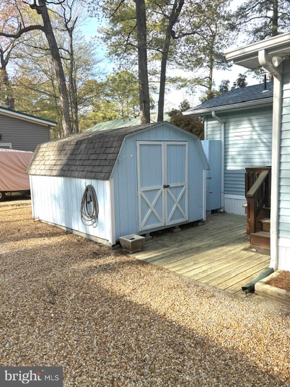 WEST BAY PARK - Residential