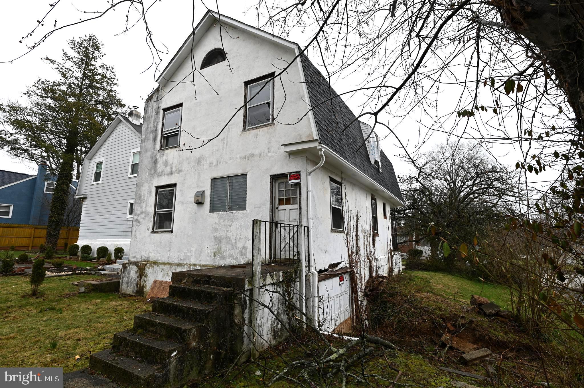 CRESTWOOD - Residential