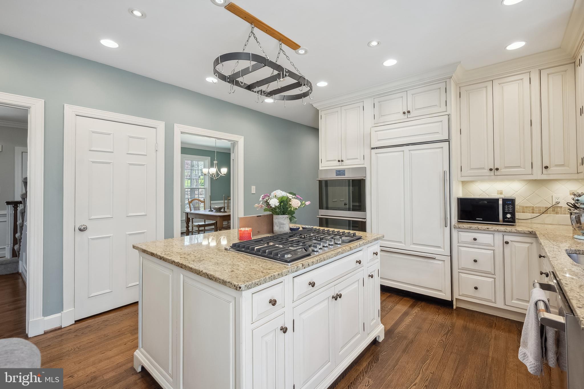 FAIRFAX STATION - Residential