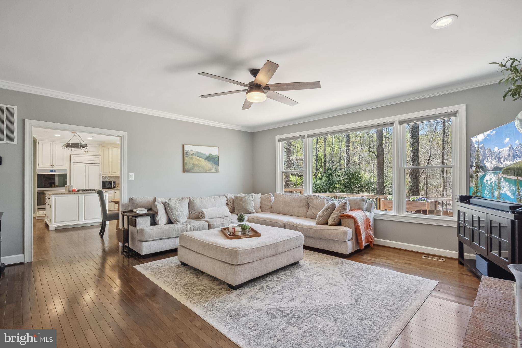 FAIRFAX STATION - Residential