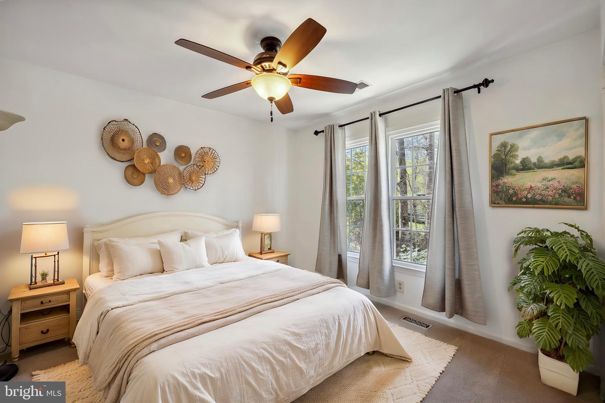 FAIRFAX STATION - Residential