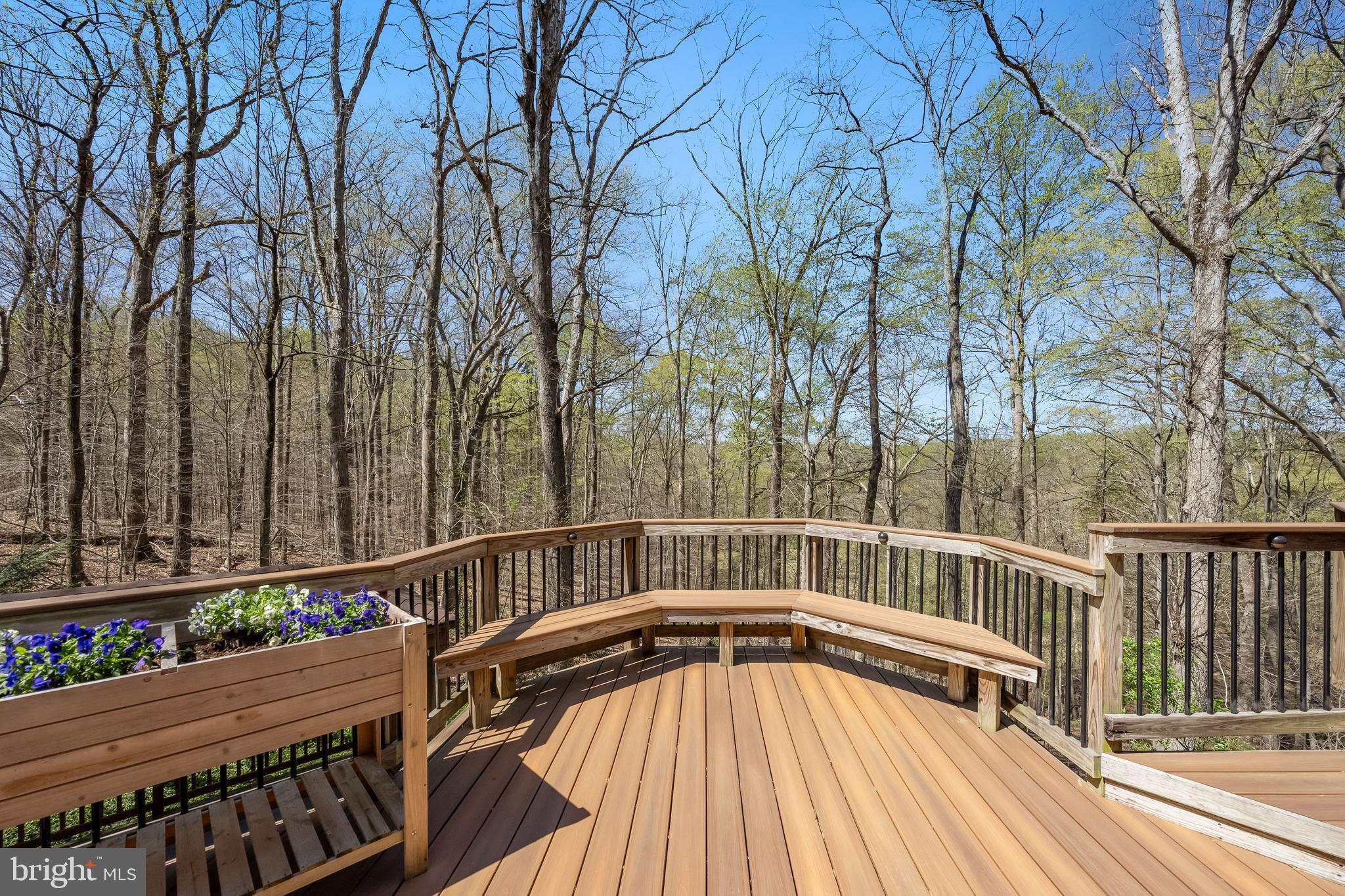 FAIRFAX STATION - Residential