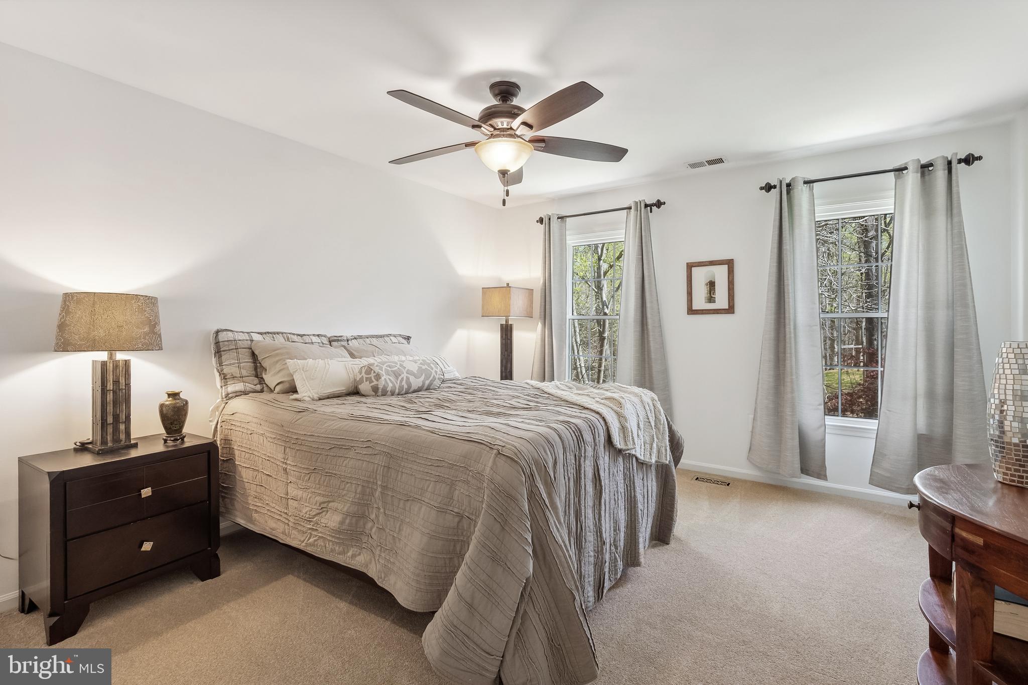 FAIRFAX STATION - Residential