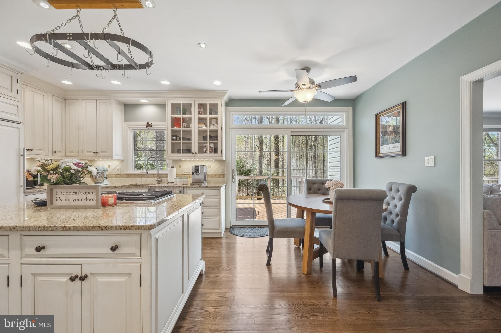 FAIRFAX STATION - Residential