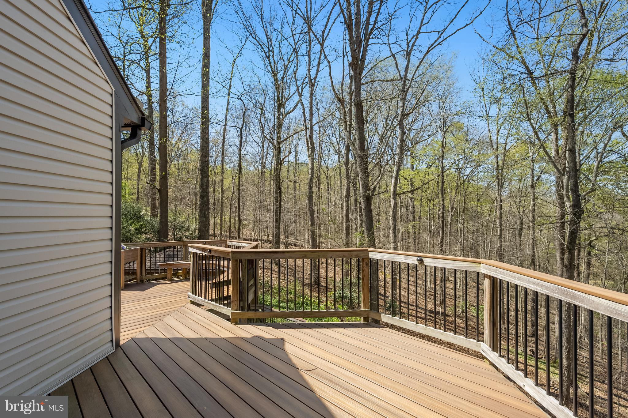 FAIRFAX STATION - Residential