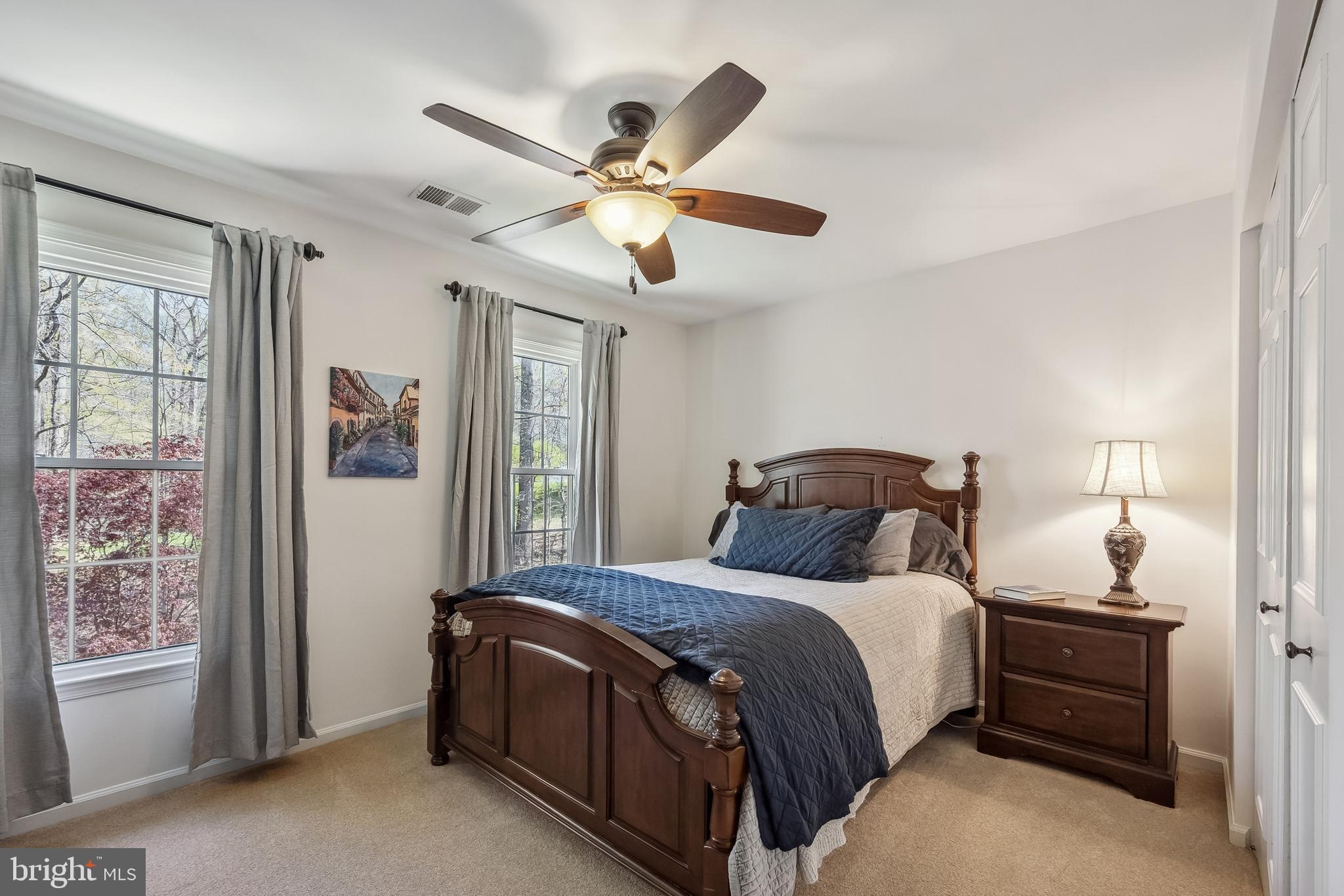 FAIRFAX STATION - Residential