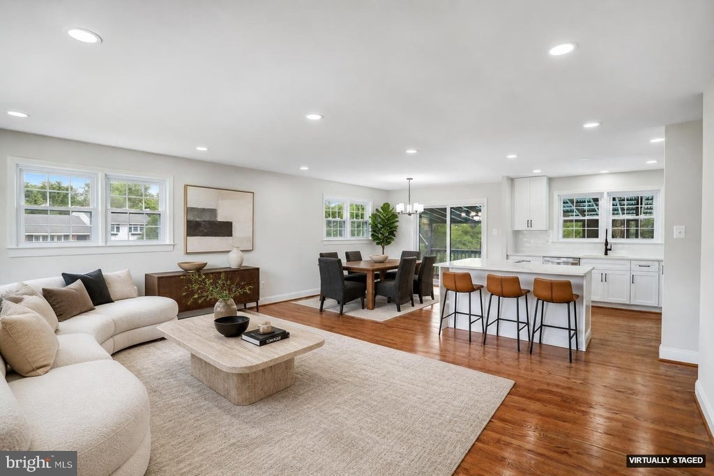 Photo of 5701 Ottawa Road, CENTREVILLE, VA 20120 (MLS # VAFX2347368)