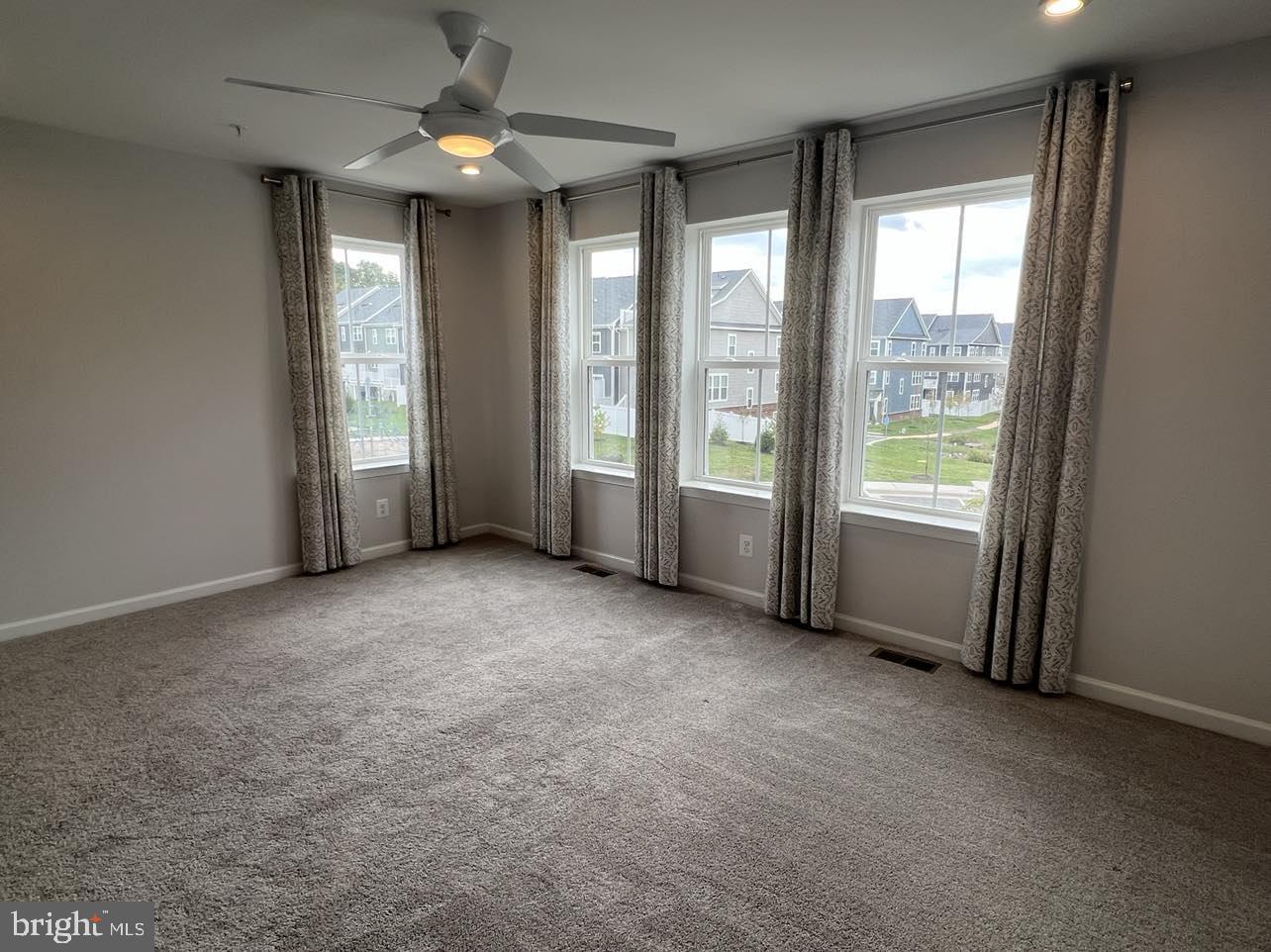 RIVERWALK AT CROFTON - Residential Lease