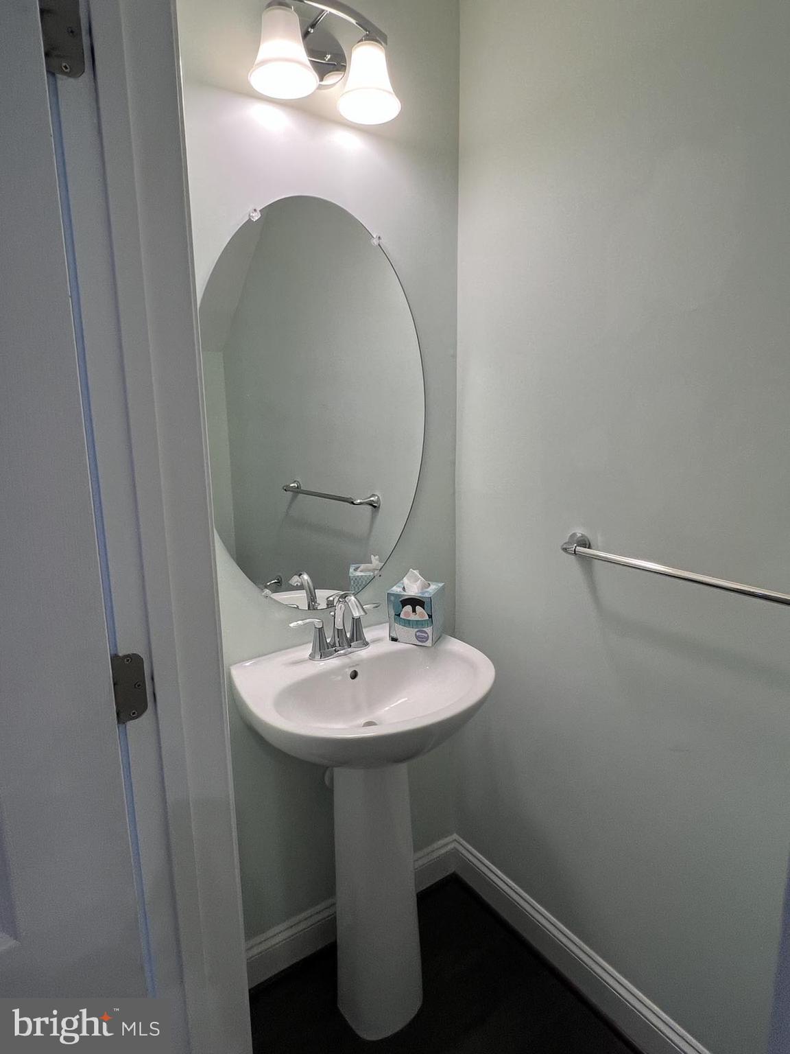 RIVERWALK AT CROFTON - Residential Lease