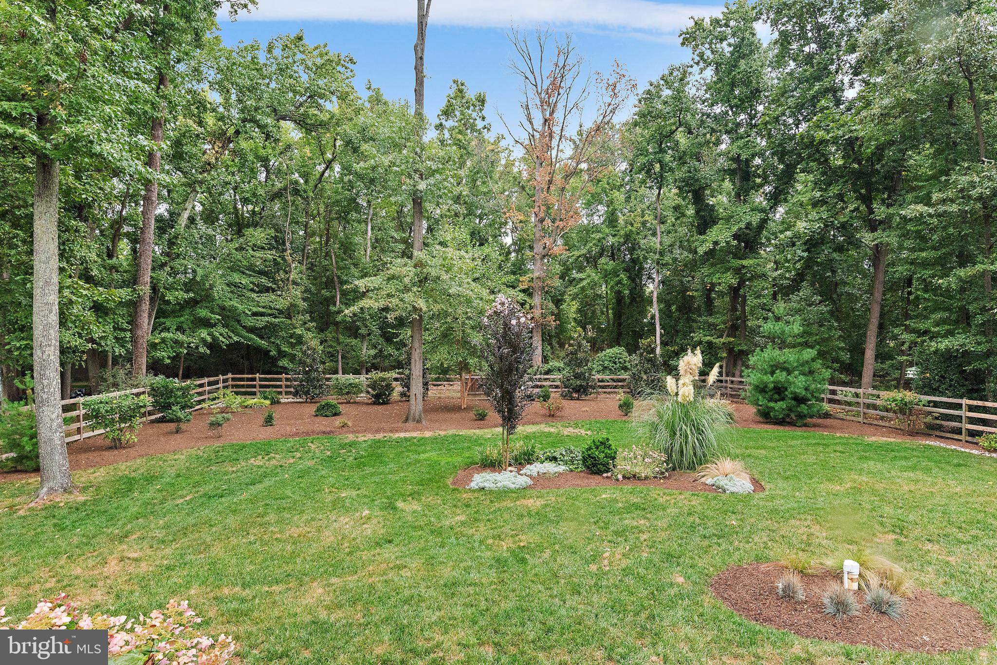 FISHING CREEK FARM - Residential