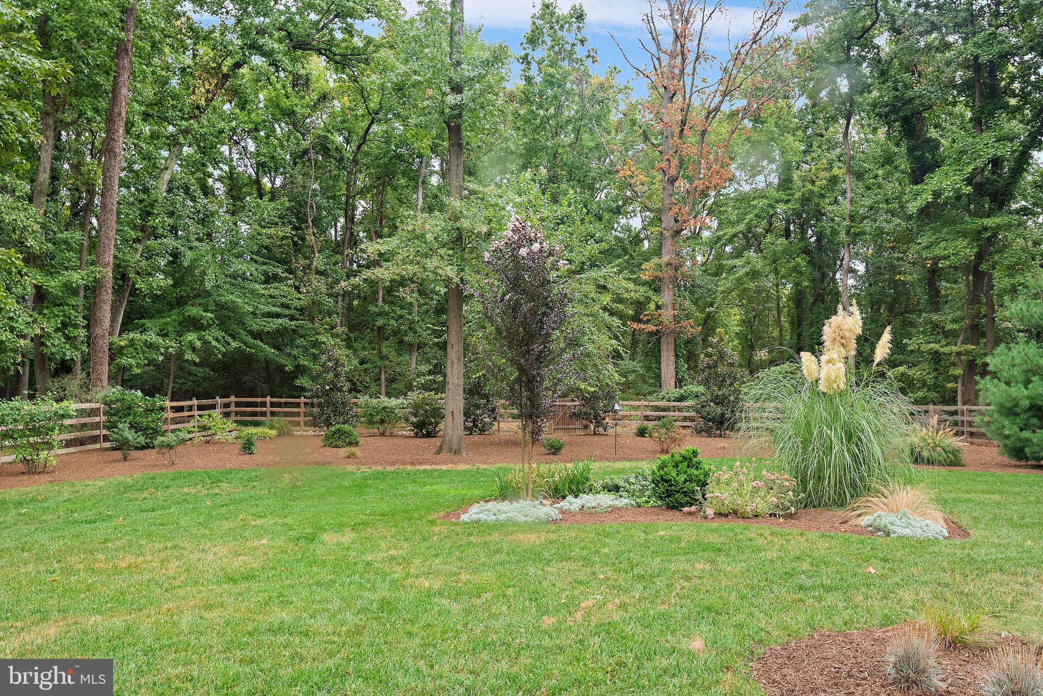 FISHING CREEK FARM - Residential