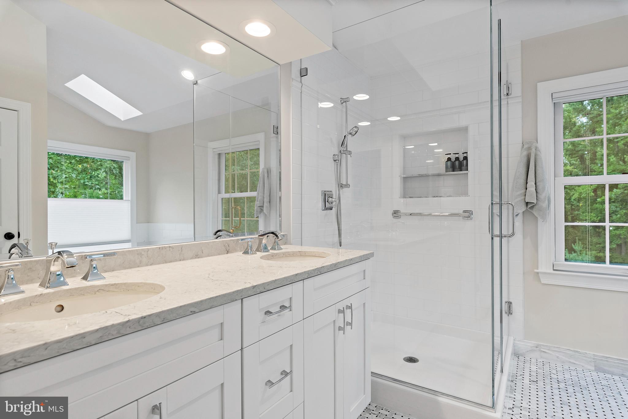 FISHING CREEK FARM - Residential