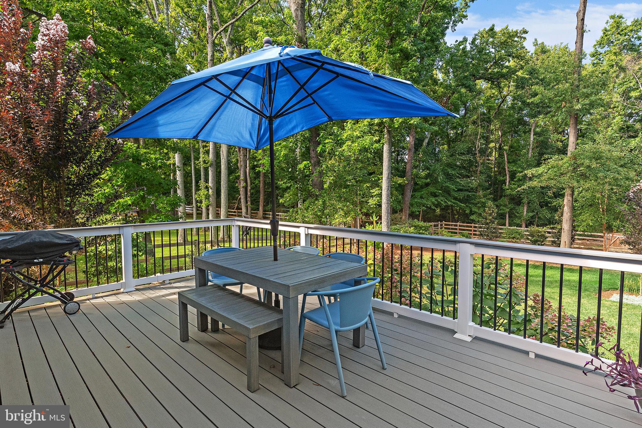 FISHING CREEK FARM - Residential