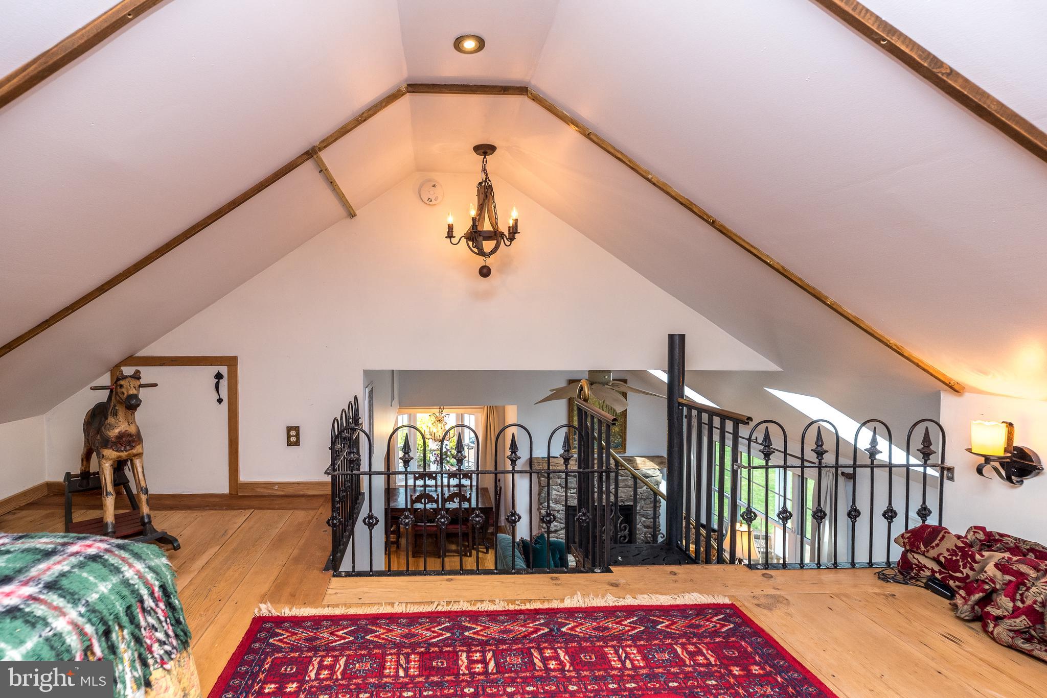 DURHAM VILLAGE - Residential