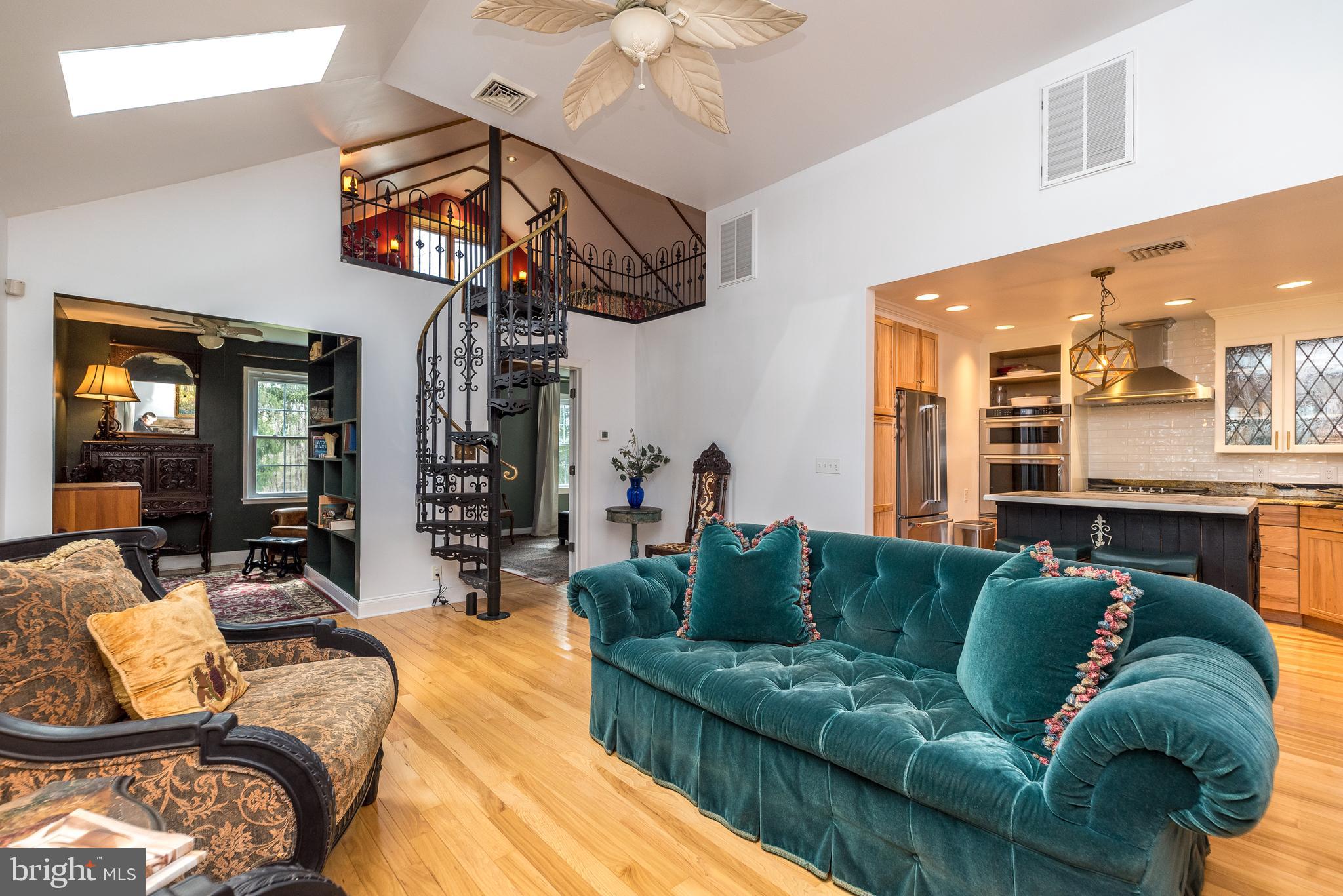 DURHAM VILLAGE - Residential