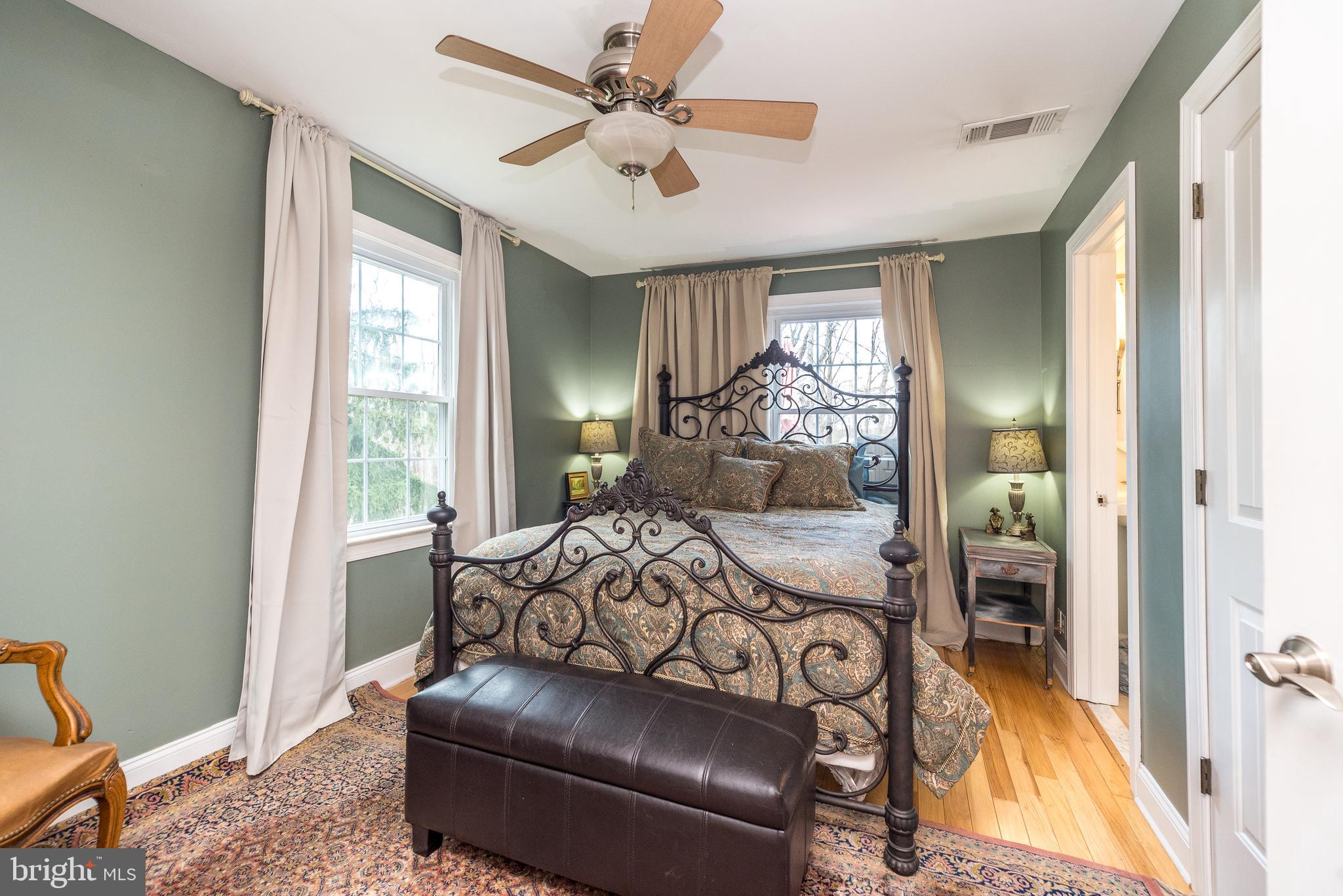 DURHAM VILLAGE - Residential