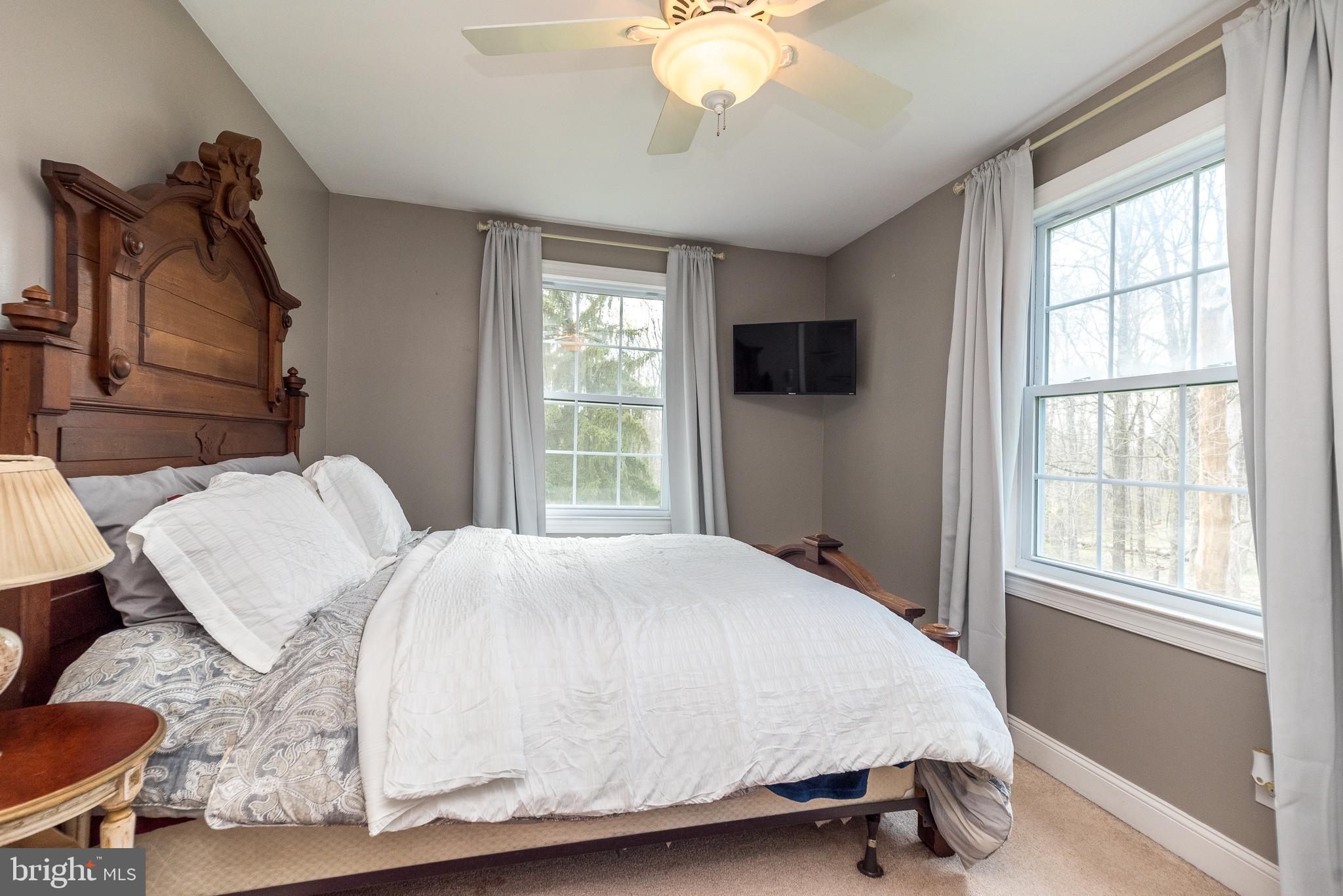 DURHAM VILLAGE - Residential