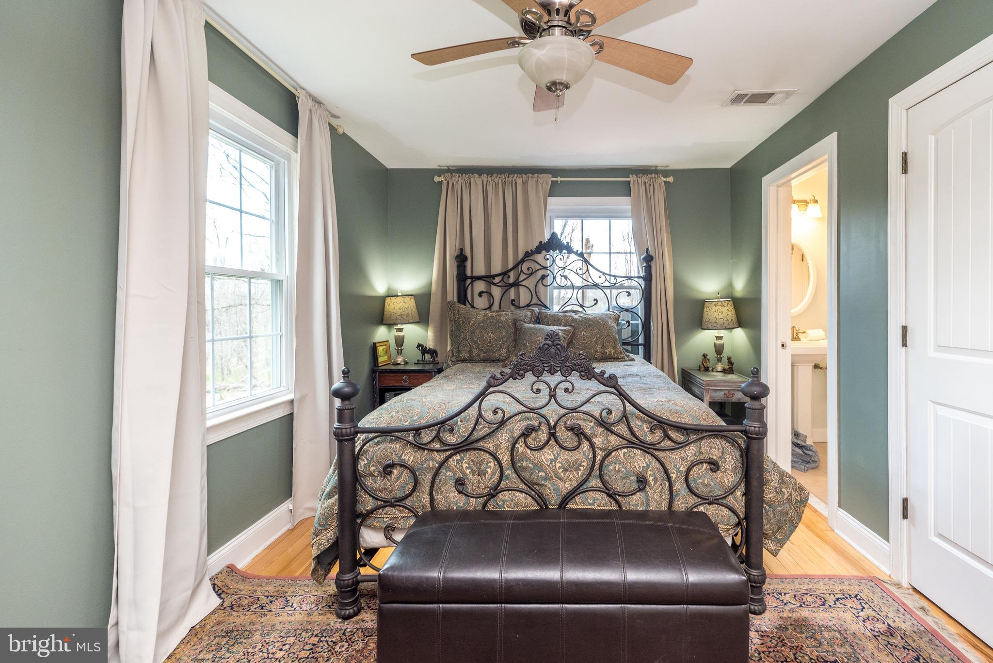 DURHAM VILLAGE - Residential