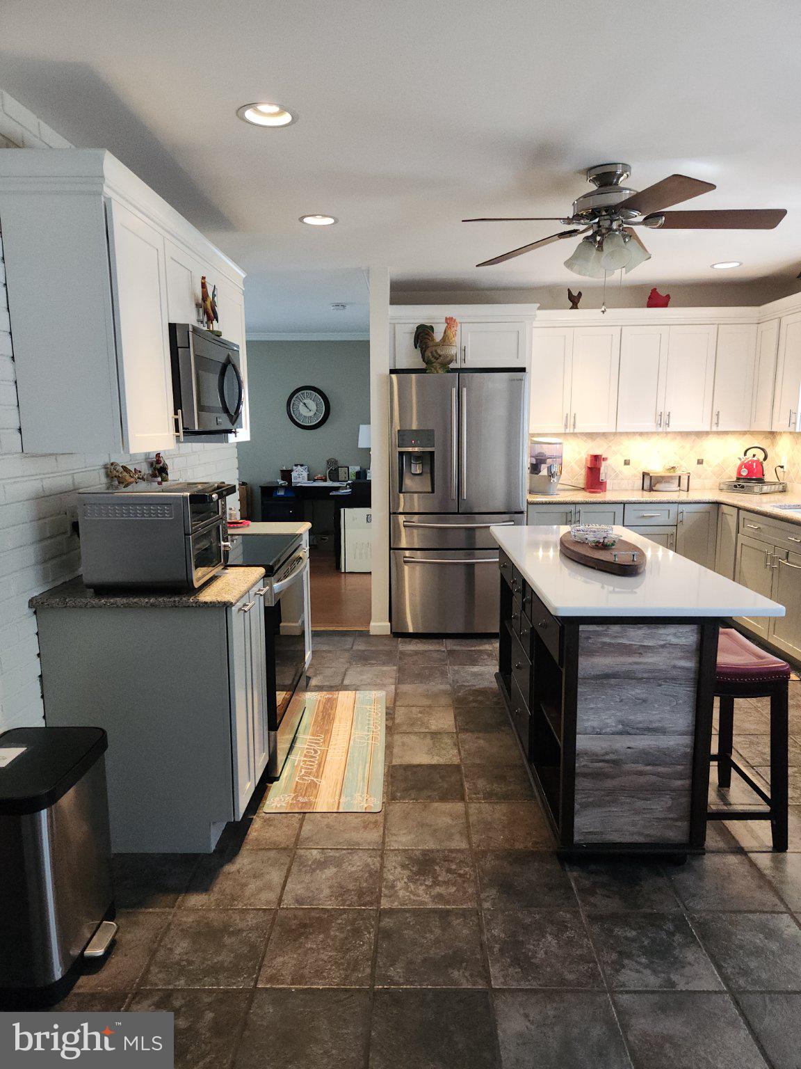 CHESAPEAKE ESTATES - Residential