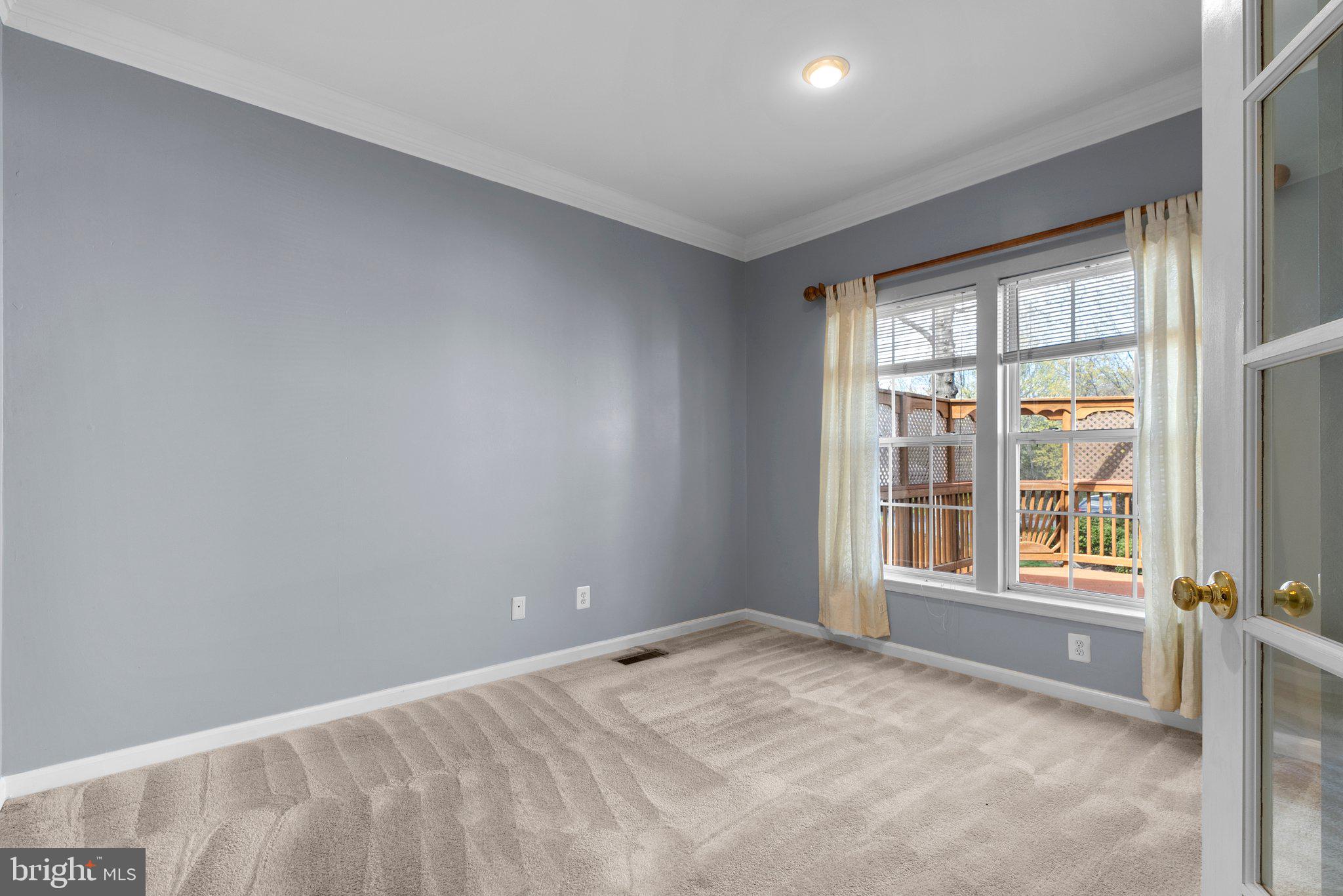 SOMERSET - Residential