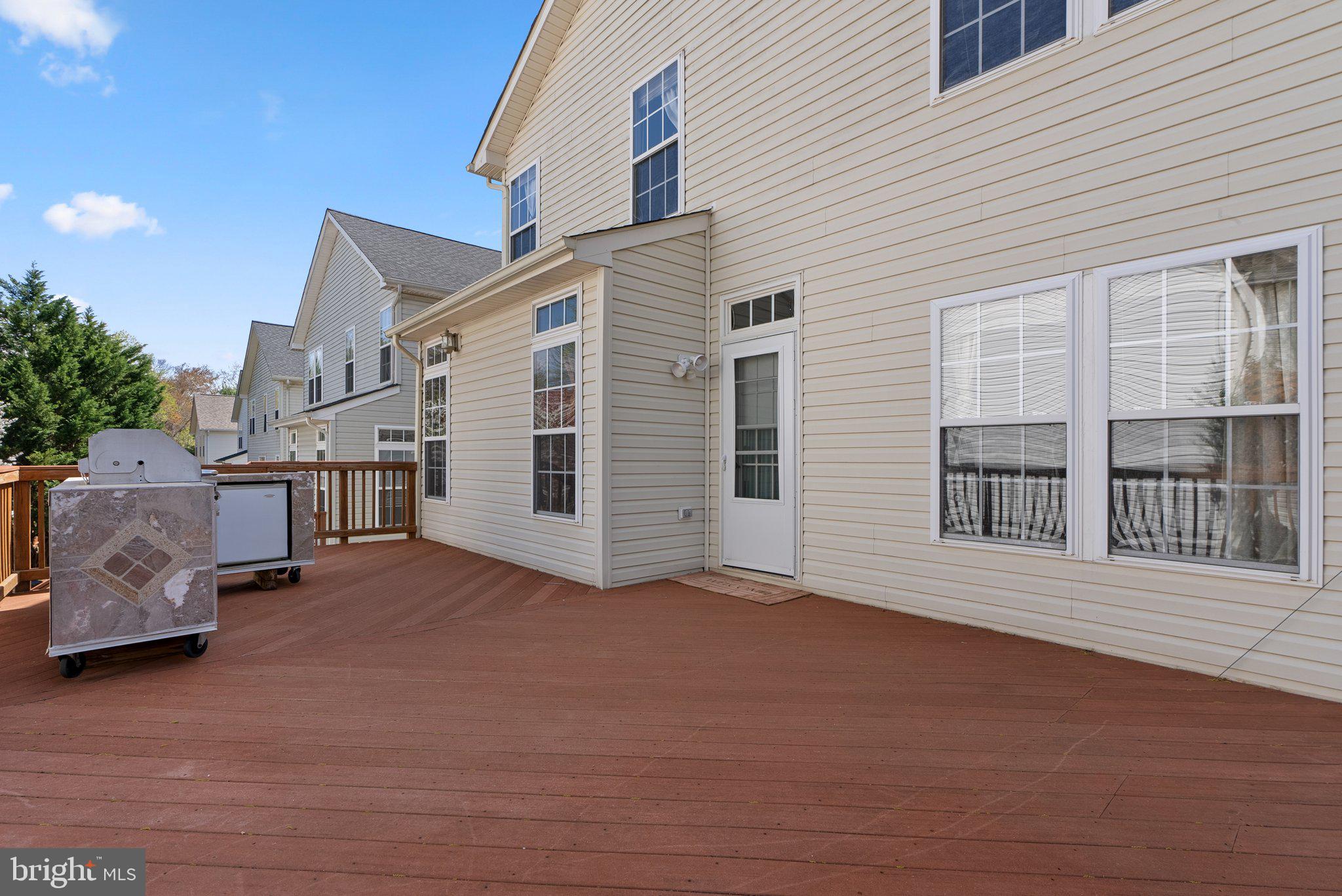 SOMERSET - Residential