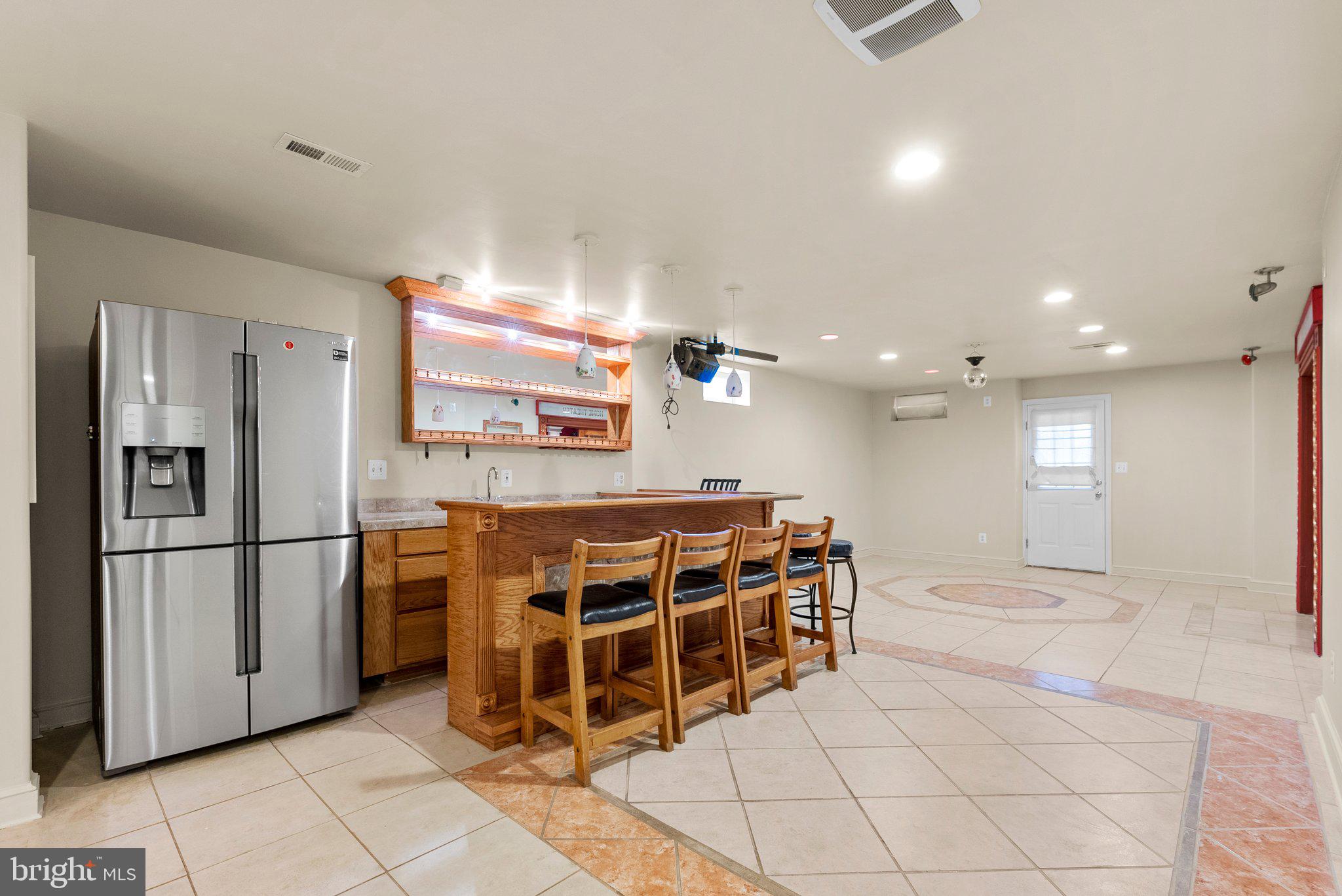 SOMERSET - Residential