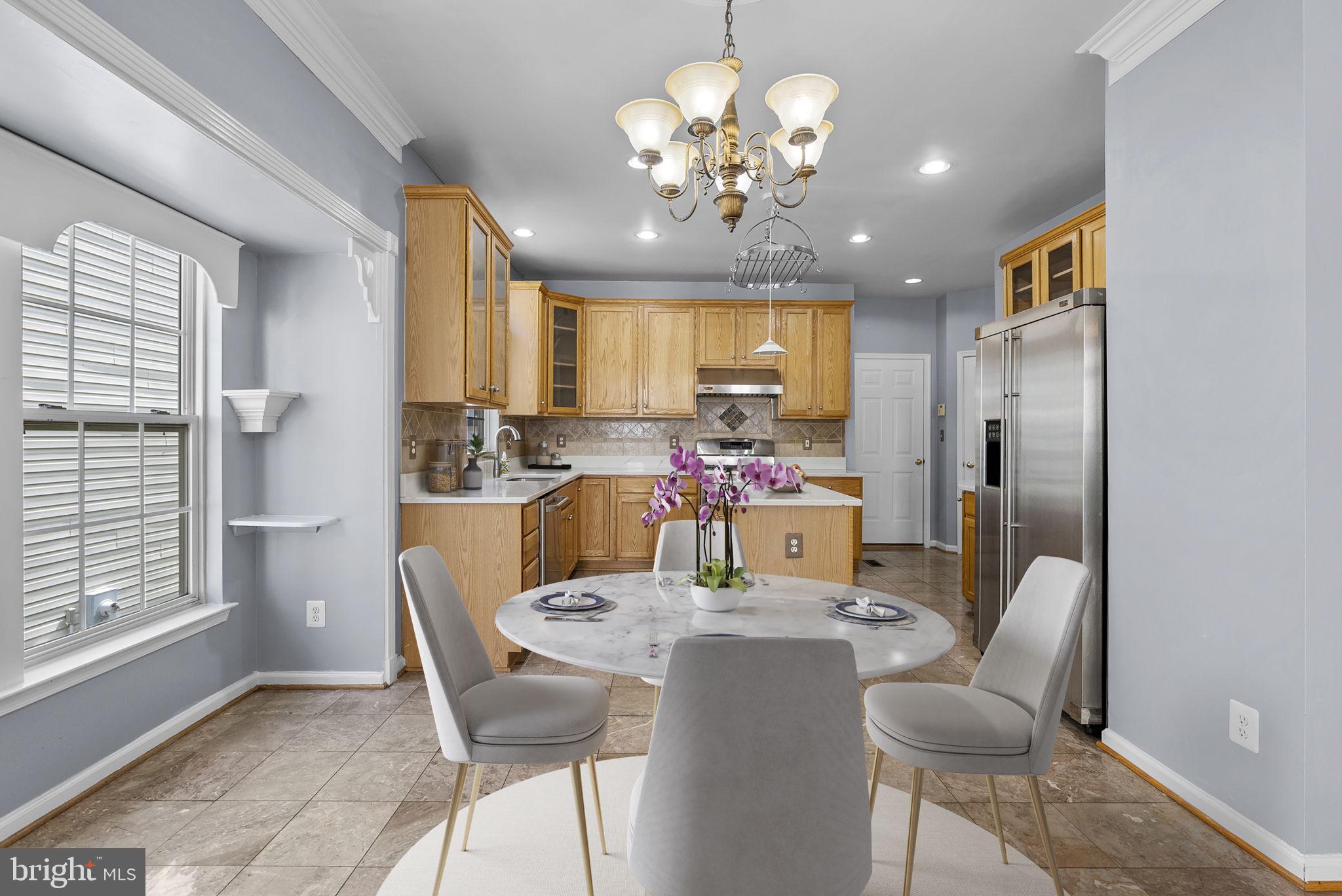 SOMERSET - Residential