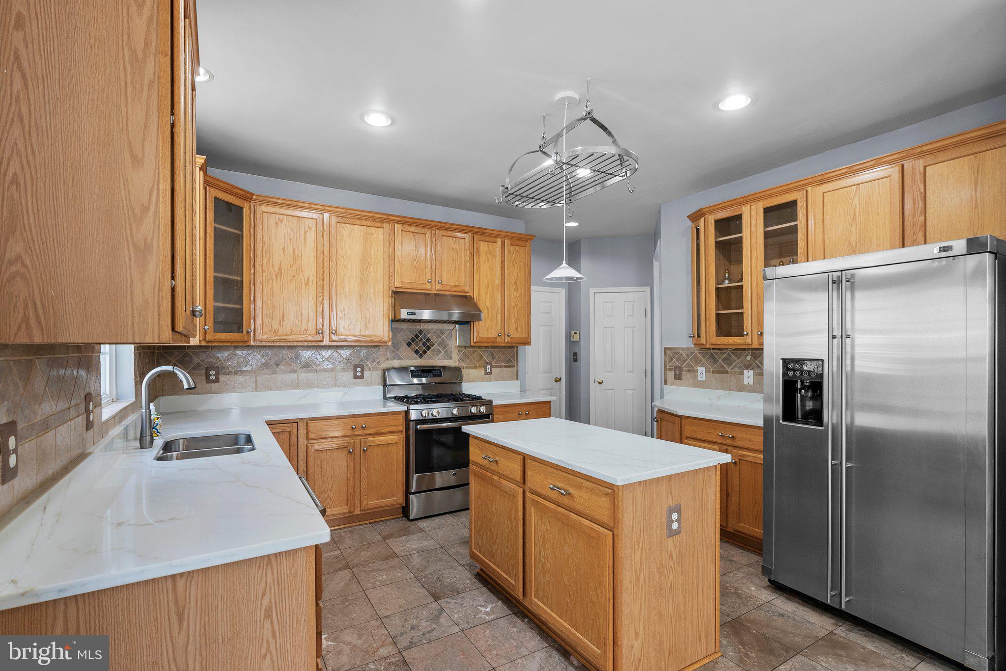 SOMERSET - Residential