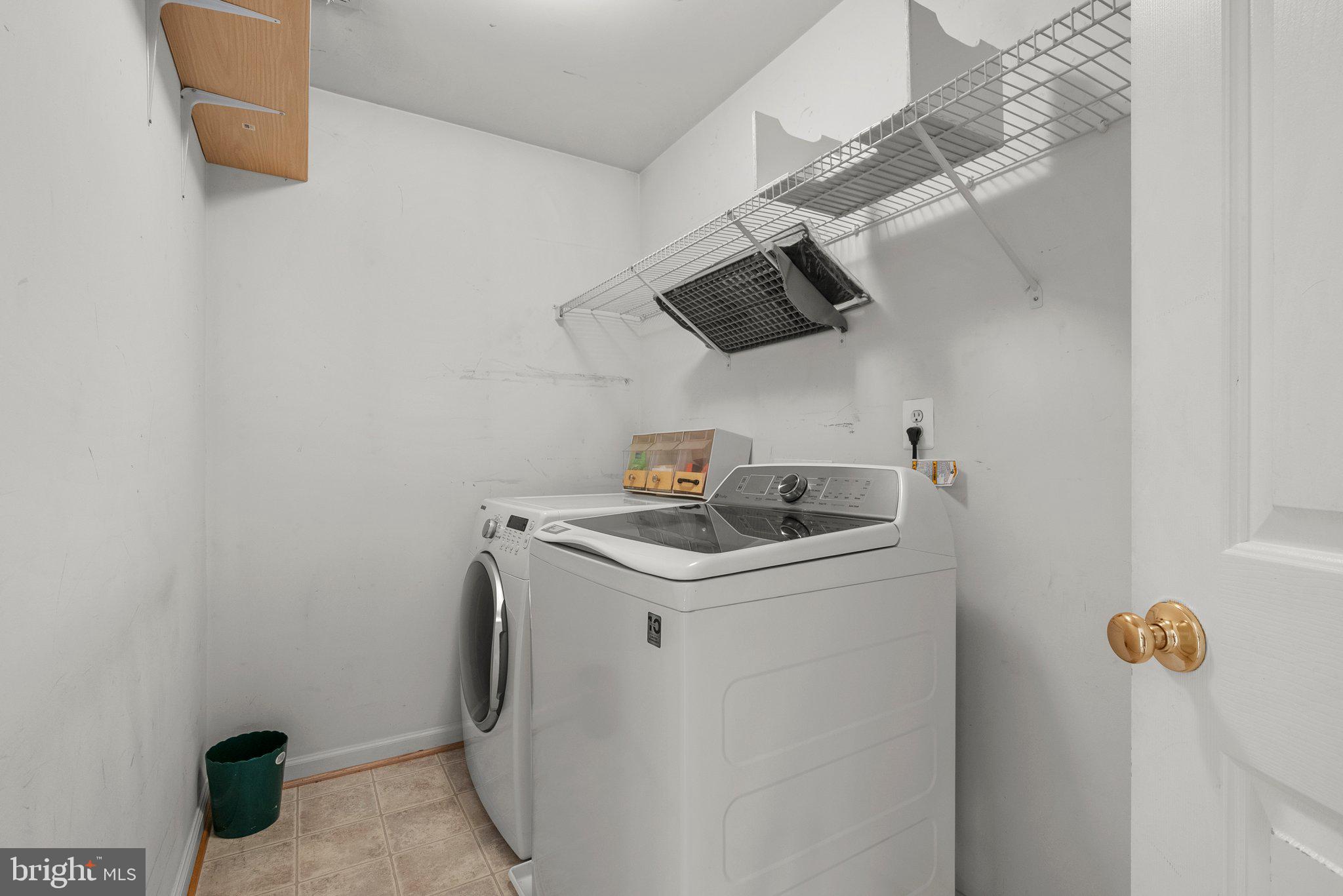 SOMERSET - Residential