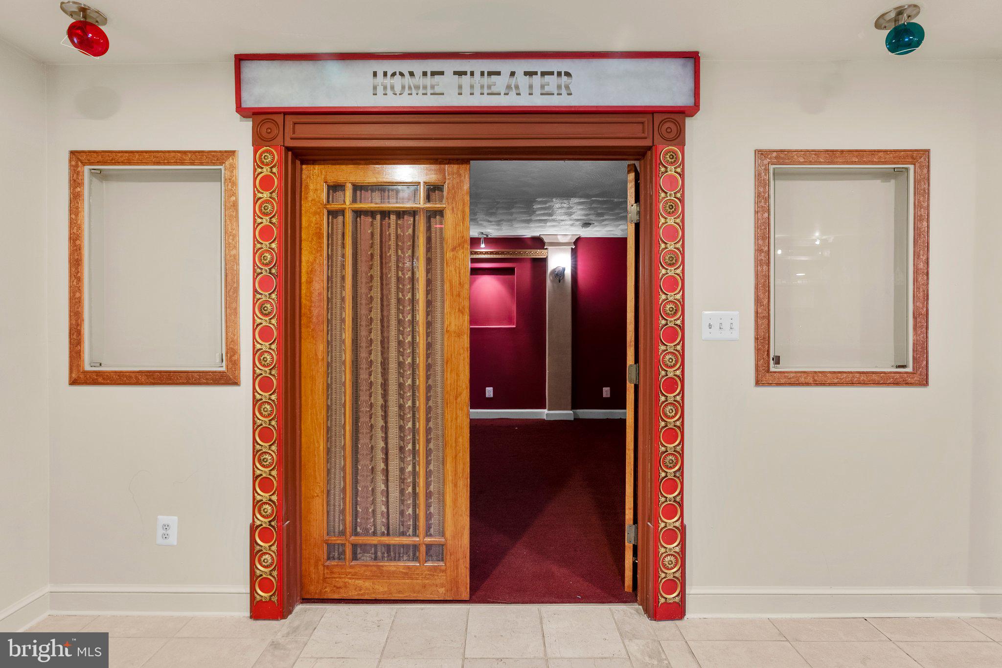 SOMERSET - Residential