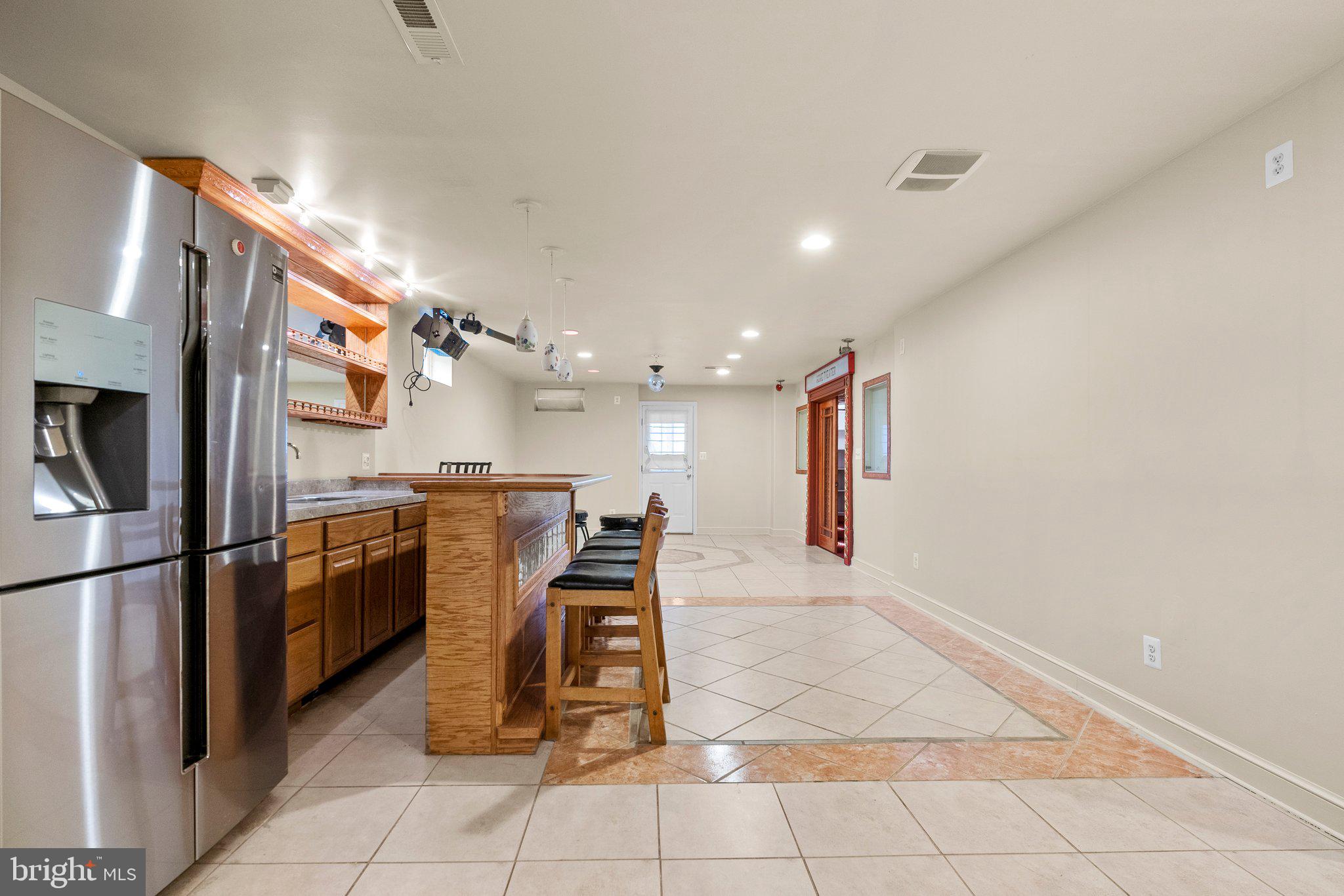 SOMERSET - Residential