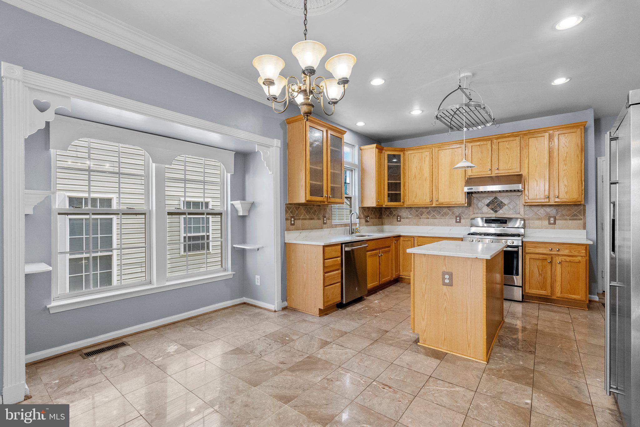 SOMERSET - Residential