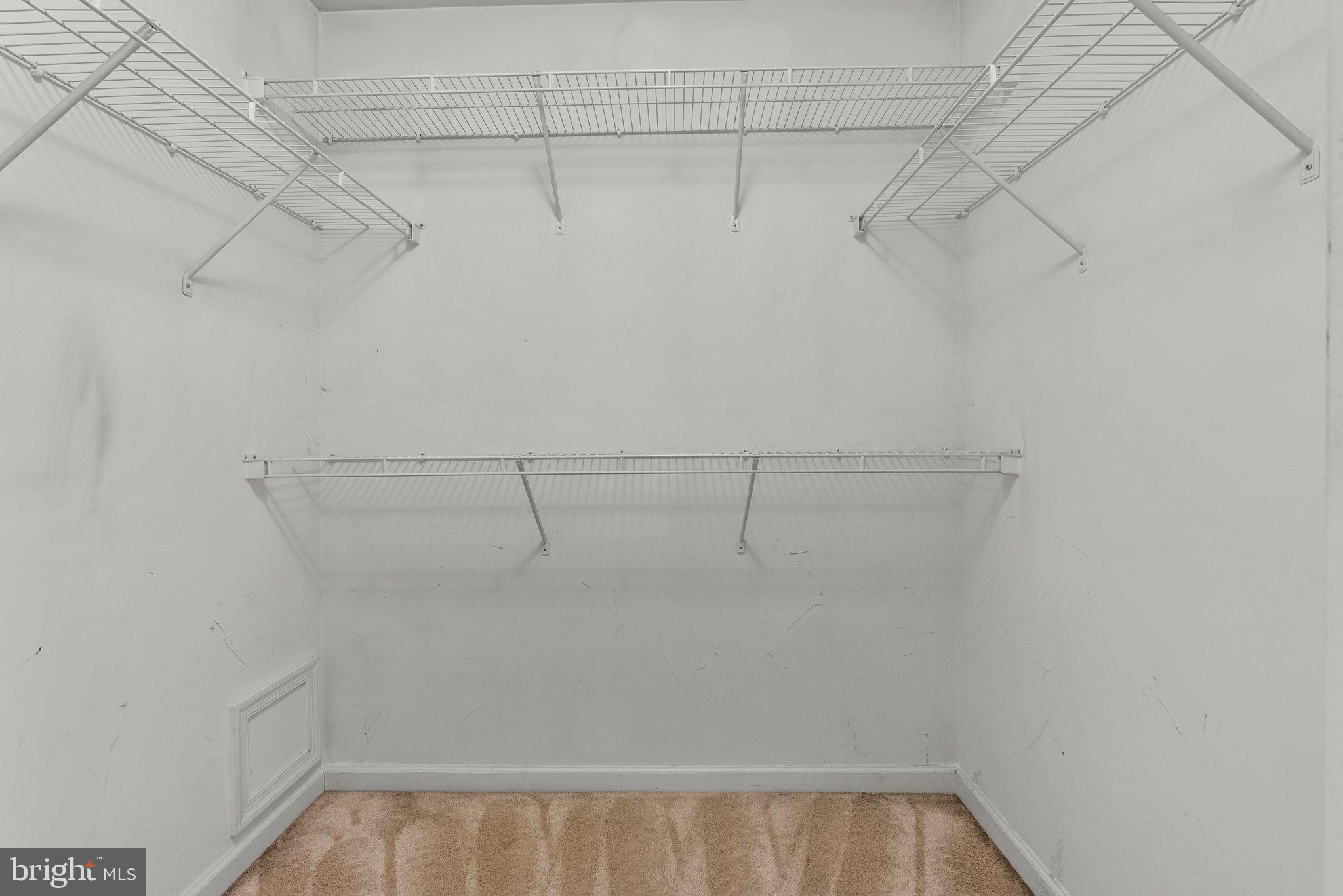 SOMERSET - Residential